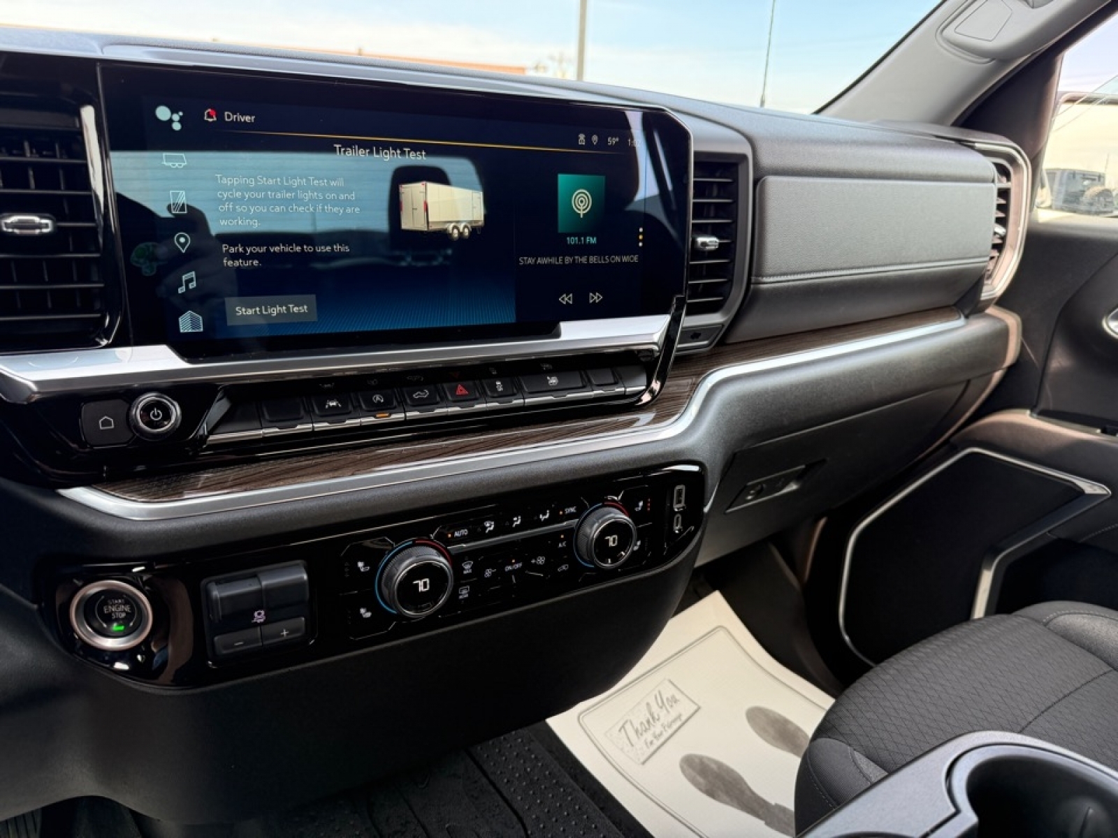 2023 Chevrolet Silverado 1500 4WD Crew Cab Standard Bed LT, 39598, Photo