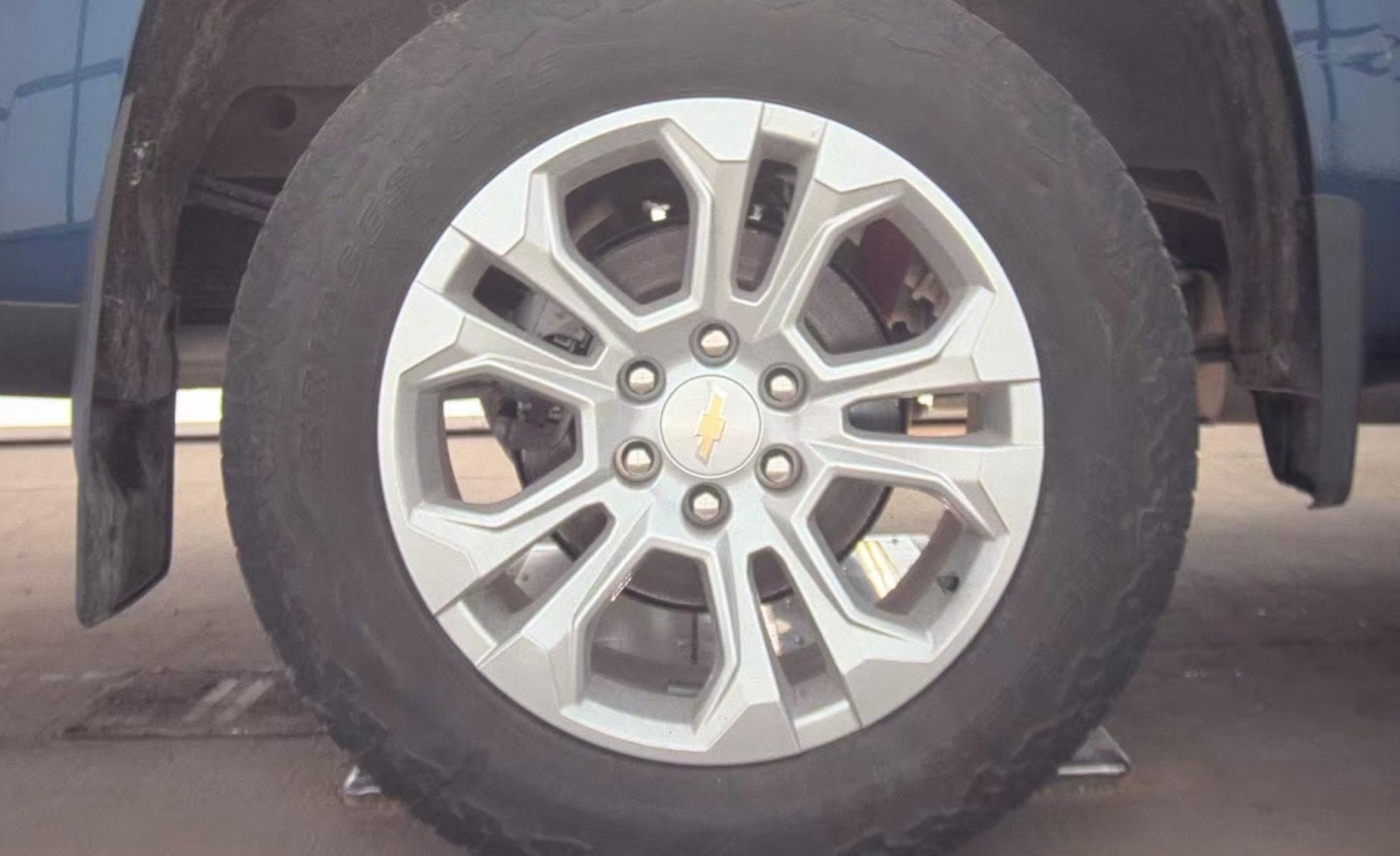 2023 Chevrolet Silverado 1500 4WD Crew Cab Standard Bed LTZ, 39815, Photo