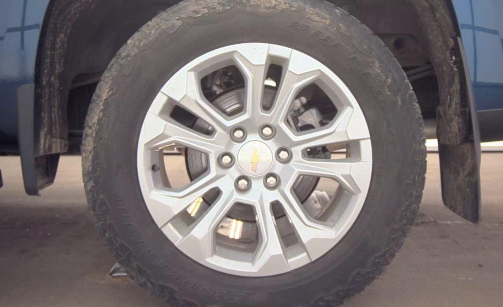 2023 Chevrolet Silverado 1500 4WD Crew Cab Standard Bed LTZ, 39815, Photo