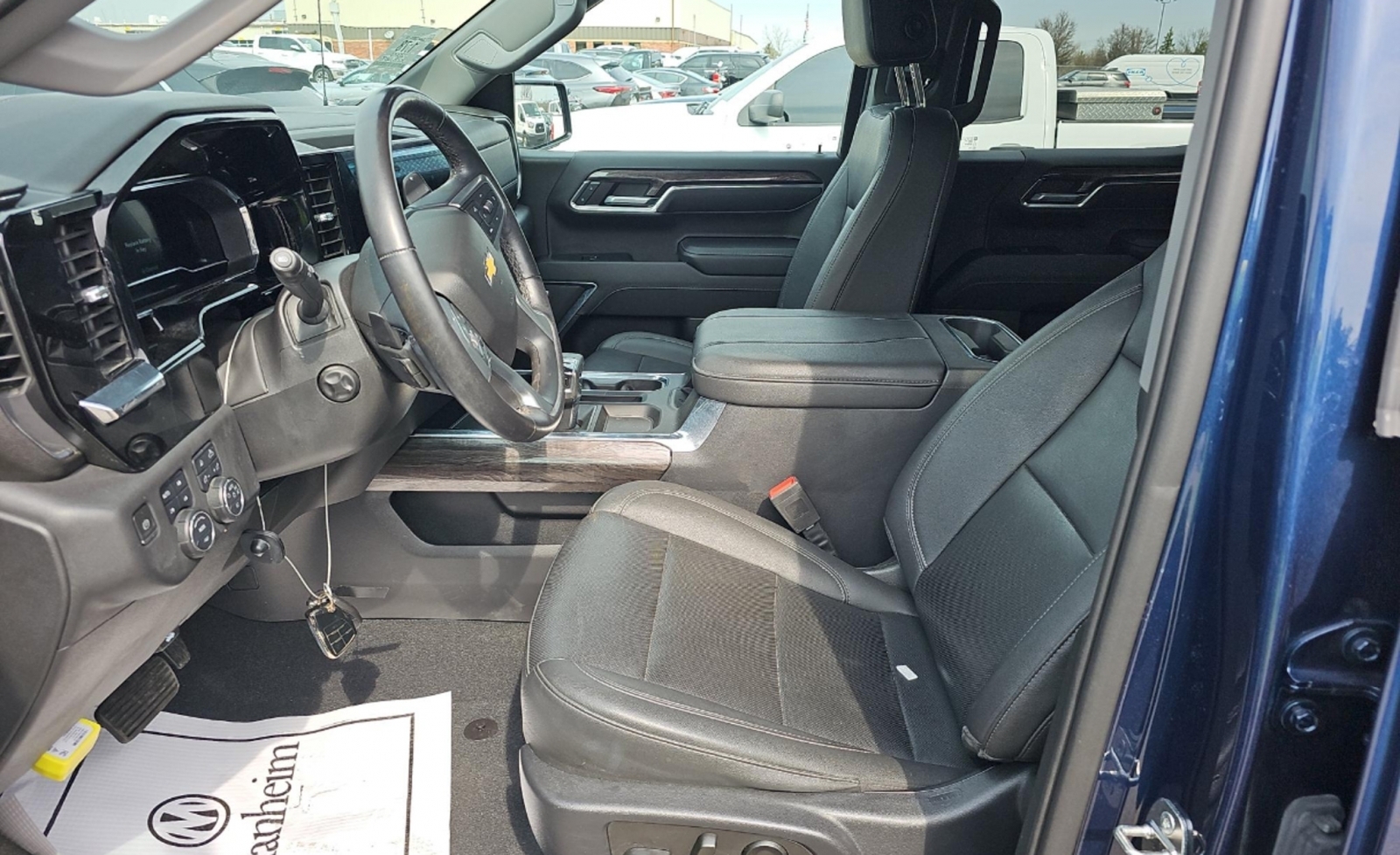 2023 Chevrolet Silverado 1500 4WD Crew Cab Standard Bed LTZ, 39815, Photo