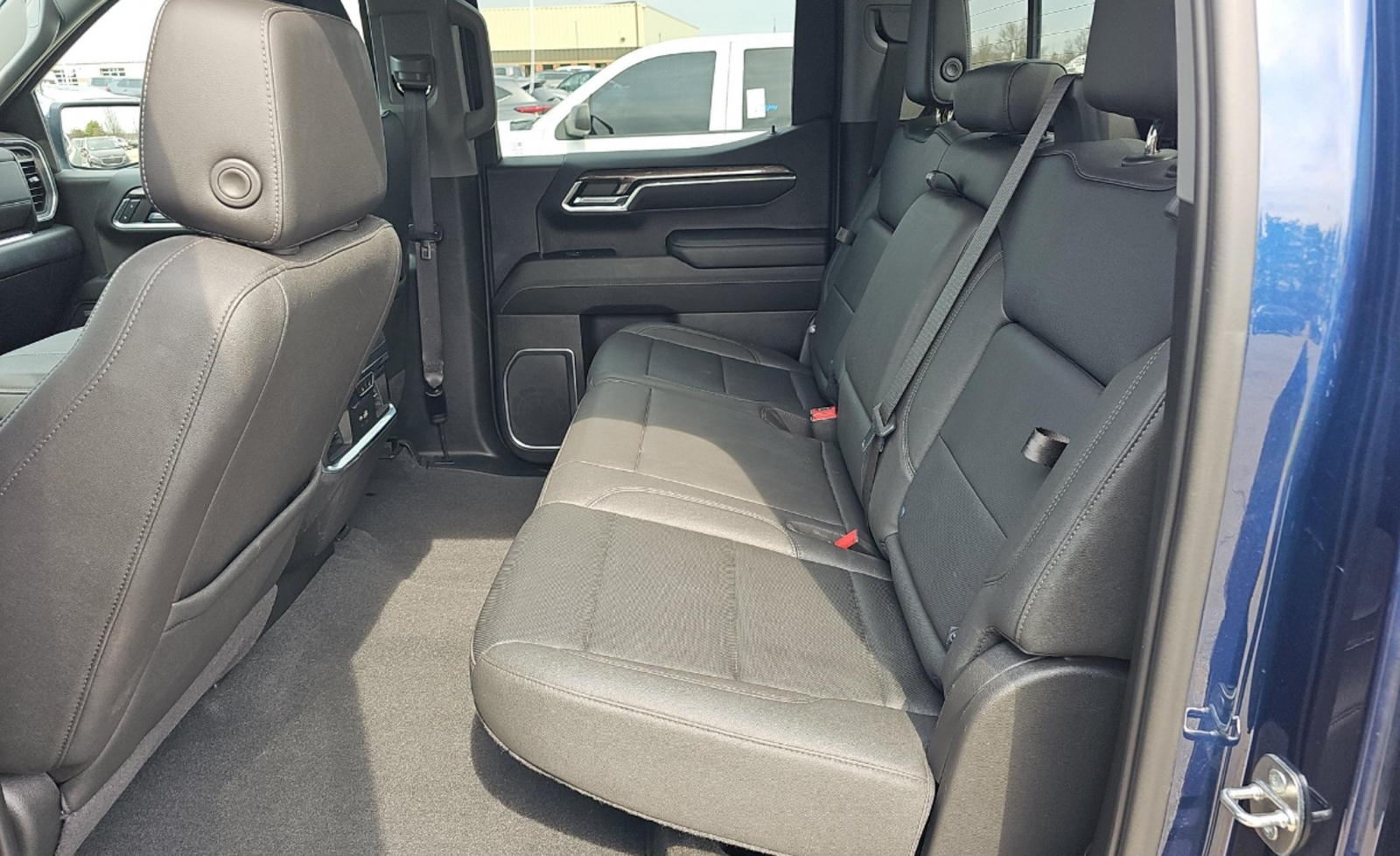 2023 Chevrolet Silverado 1500 4WD Crew Cab Standard Bed LTZ, 39815, Photo