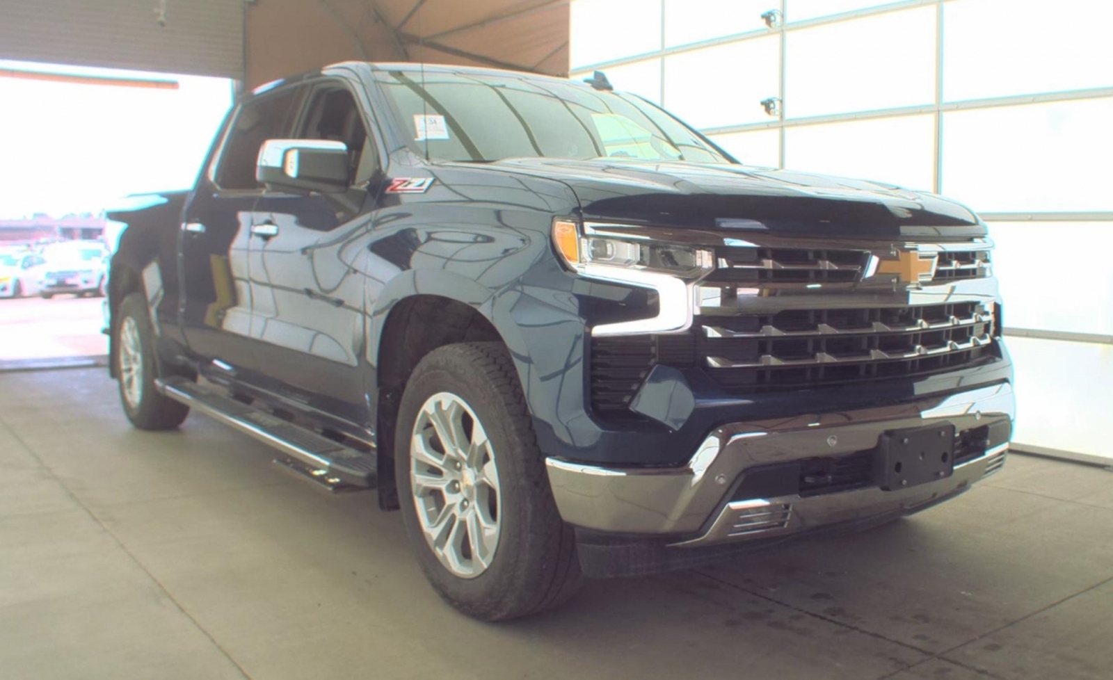 2023 Chevrolet Silverado 1500 4WD Crew Cab Standard Bed LTZ, 39815, Photo