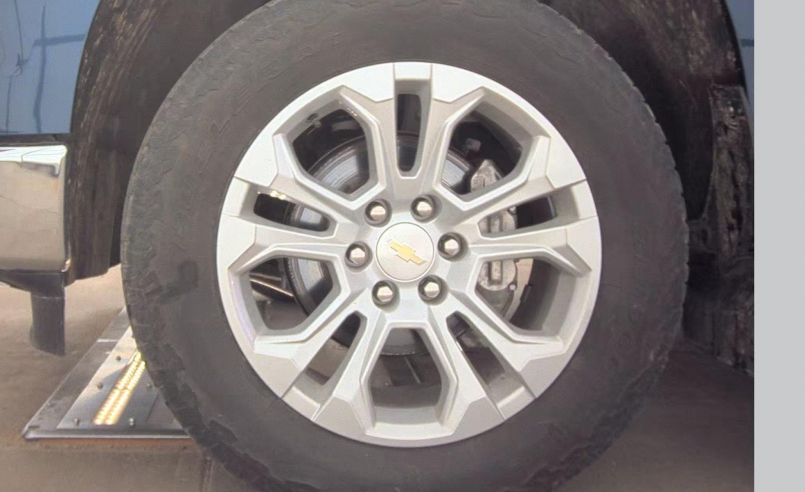 2023 Chevrolet Silverado 1500 4WD Crew Cab Standard Bed LTZ, 39815, Photo