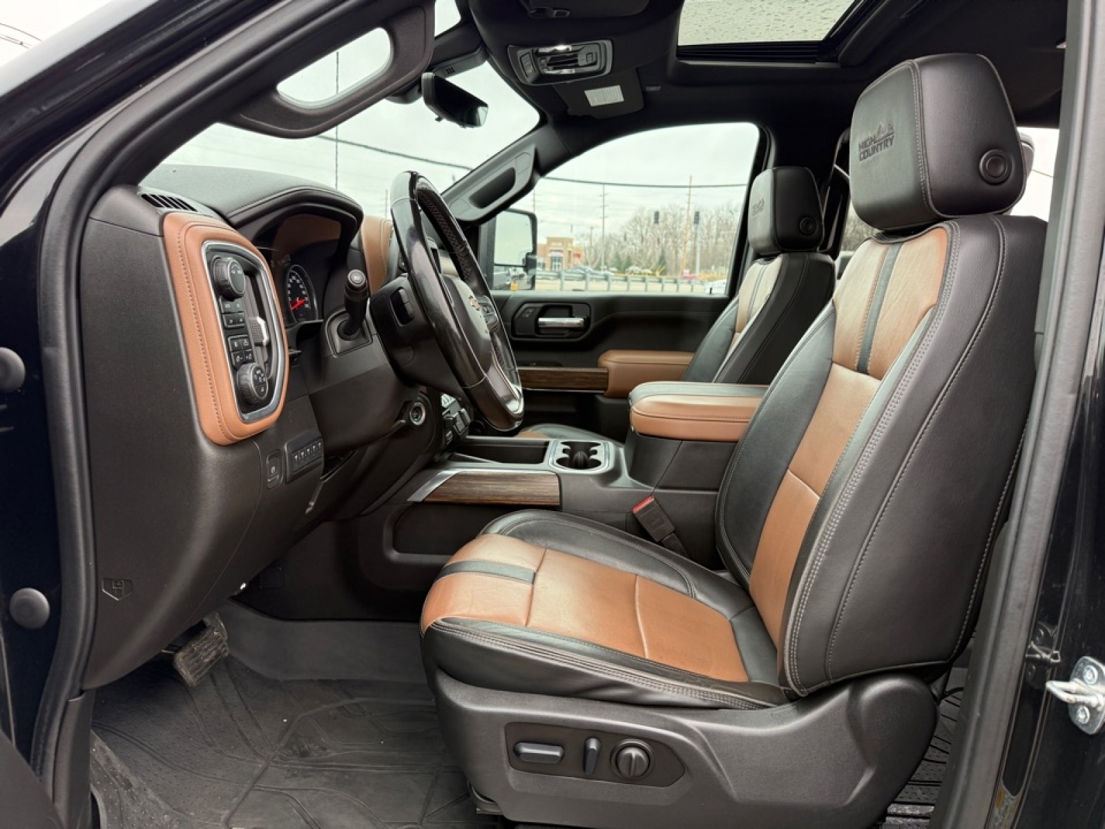 2023 Chevrolet Silverado 3500HD High Country, 39517, Photo