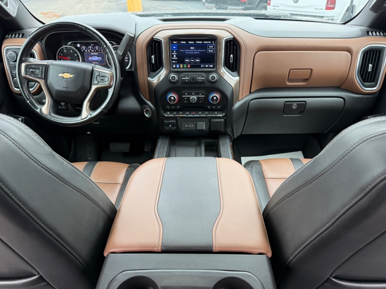 2023 Chevrolet Silverado 3500HD High Country, 39517, Photo