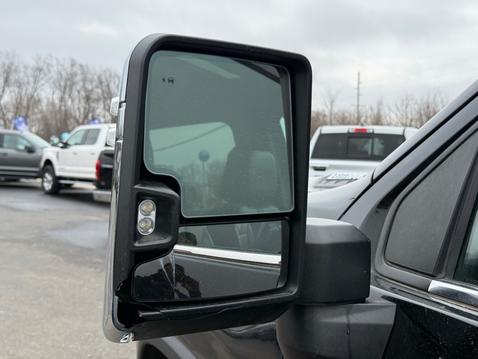 2023 Chevrolet Silverado 3500HD High Country, 39517, Photo