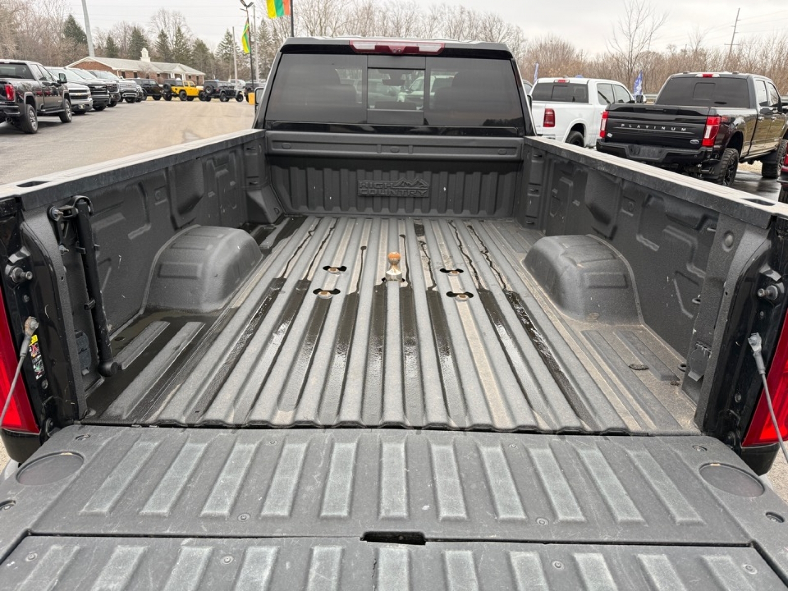 2023 Chevrolet Silverado 3500HD High Country, 39517, Photo