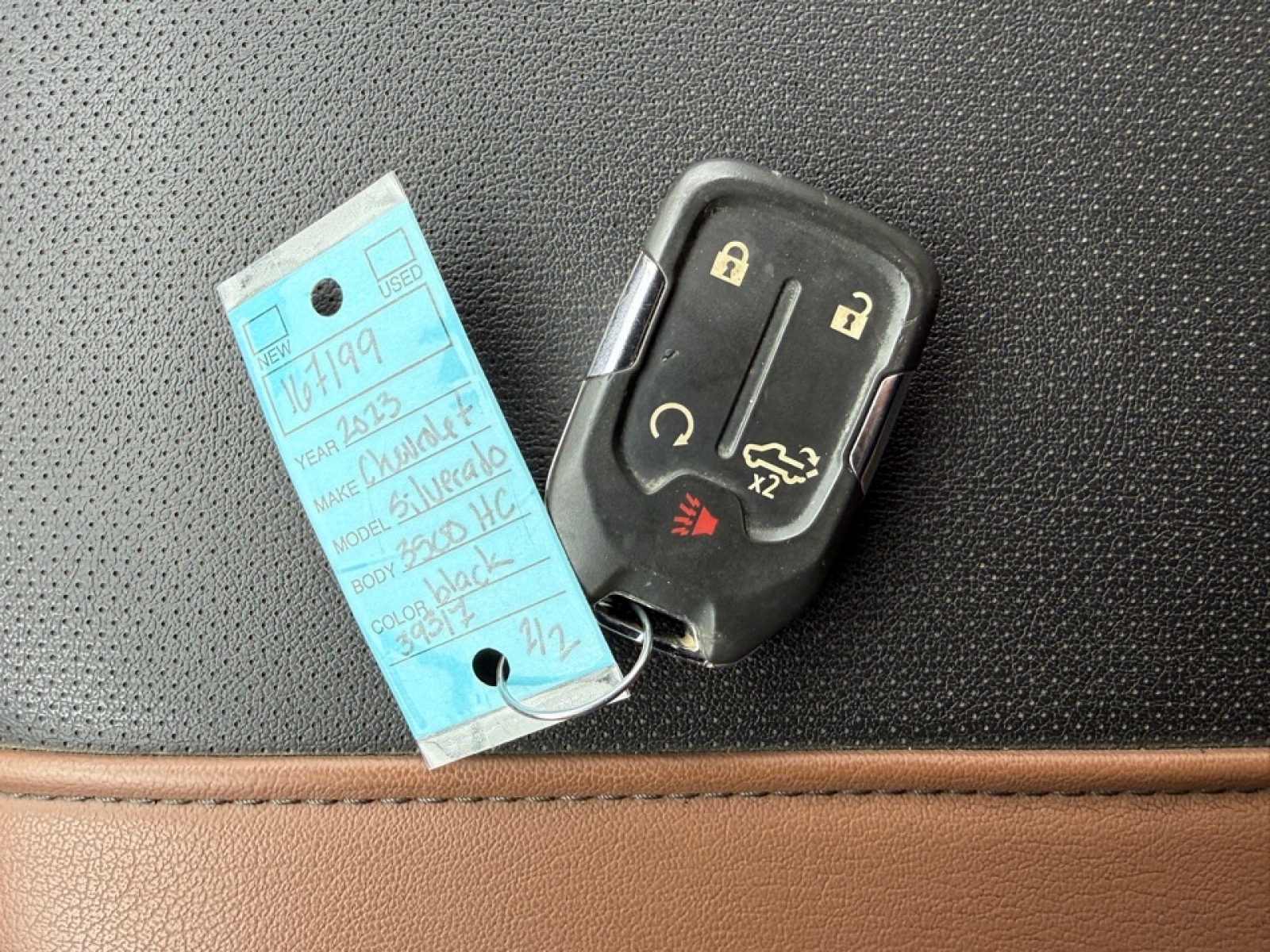 2023 Chevrolet Silverado 3500HD High Country, 39517, Photo