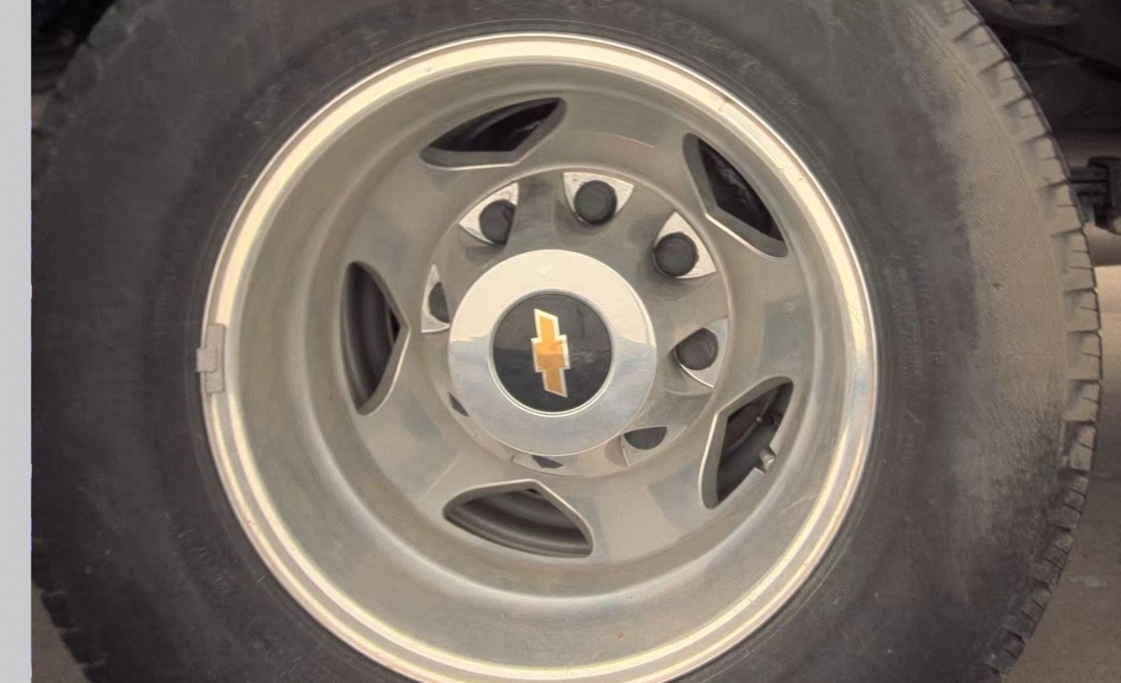 2023 Chevrolet Silverado 3500HD 4WD Crew Cab Long Bed High Country, 39867, Photo