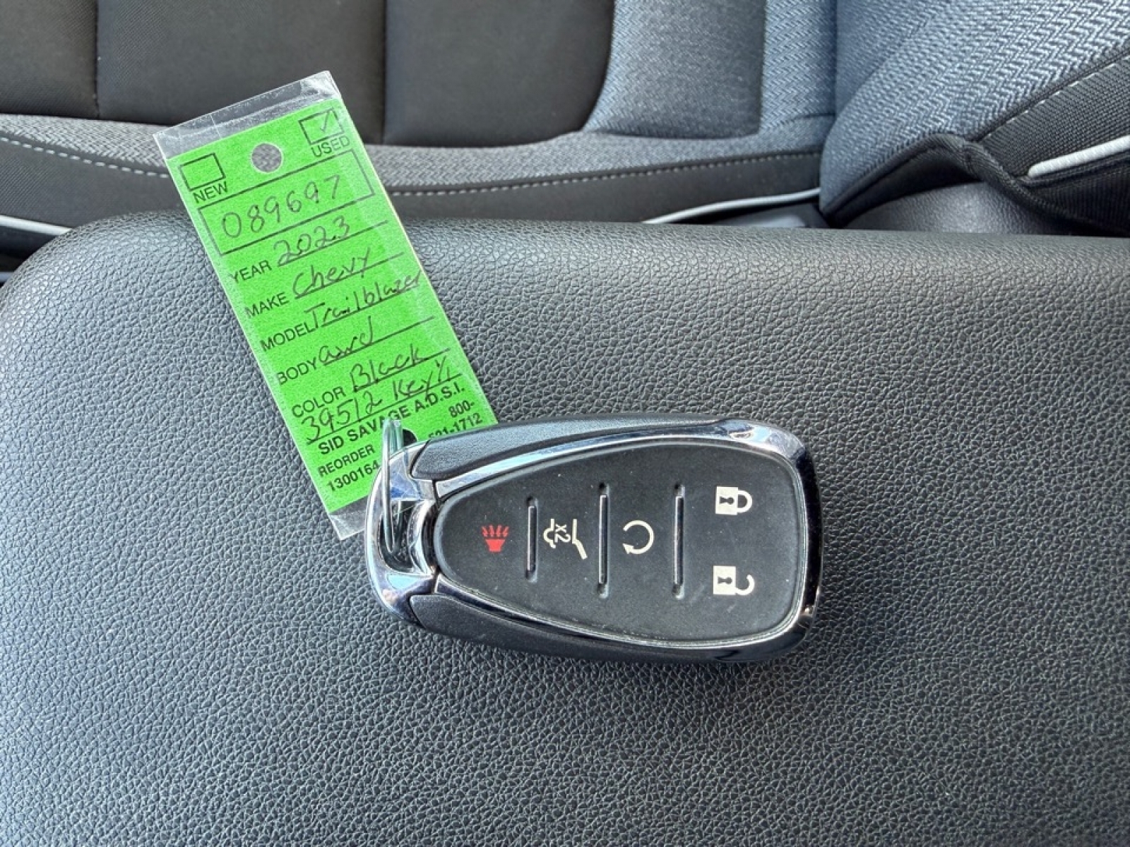 2023 Chevrolet Trailblazer AWD LT, 39512, Photo