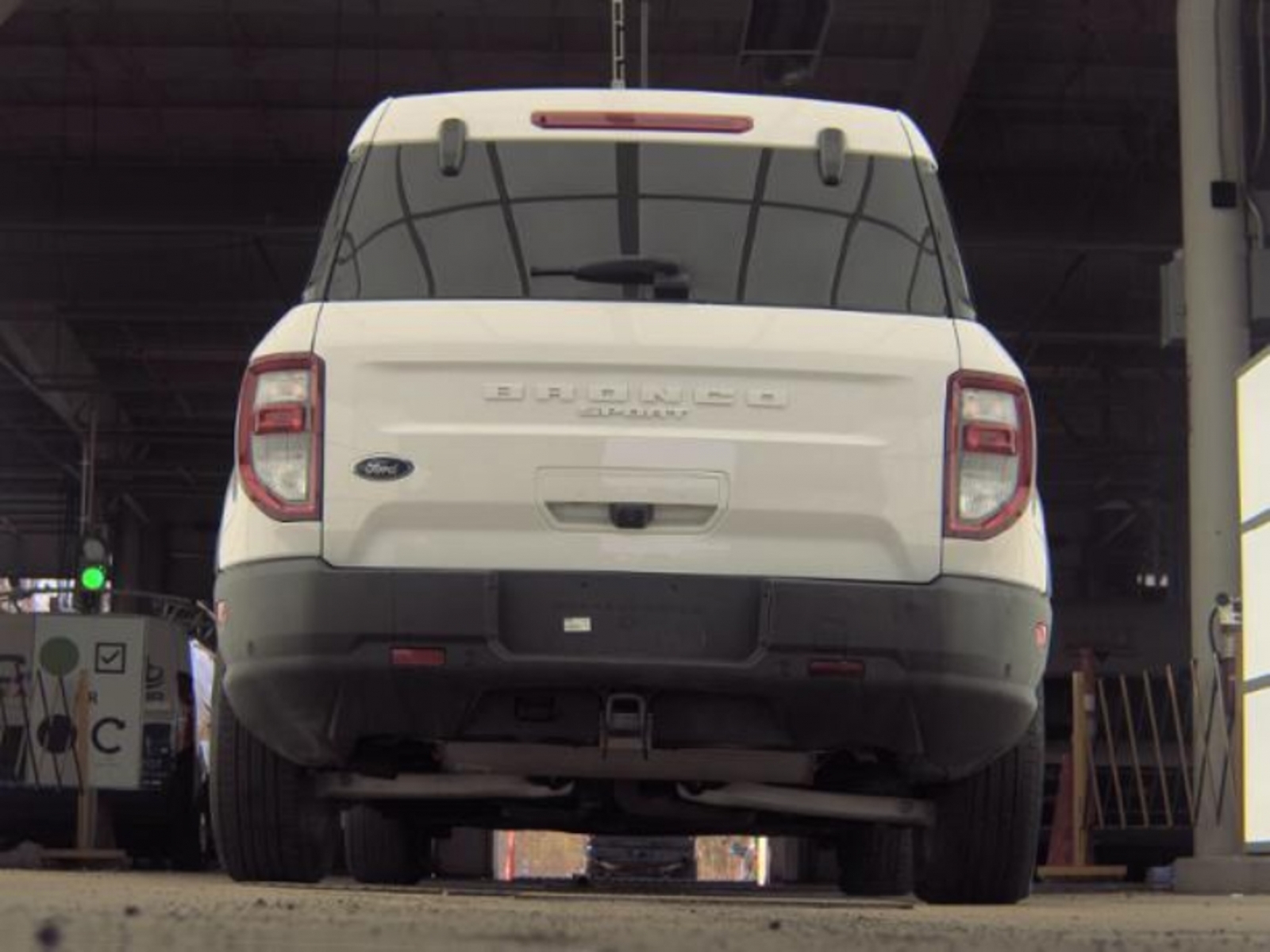 2023 Ford  Bronco Utility 4D Big Bend 4WD 1.5L I3 Turbo, 39945, Photo