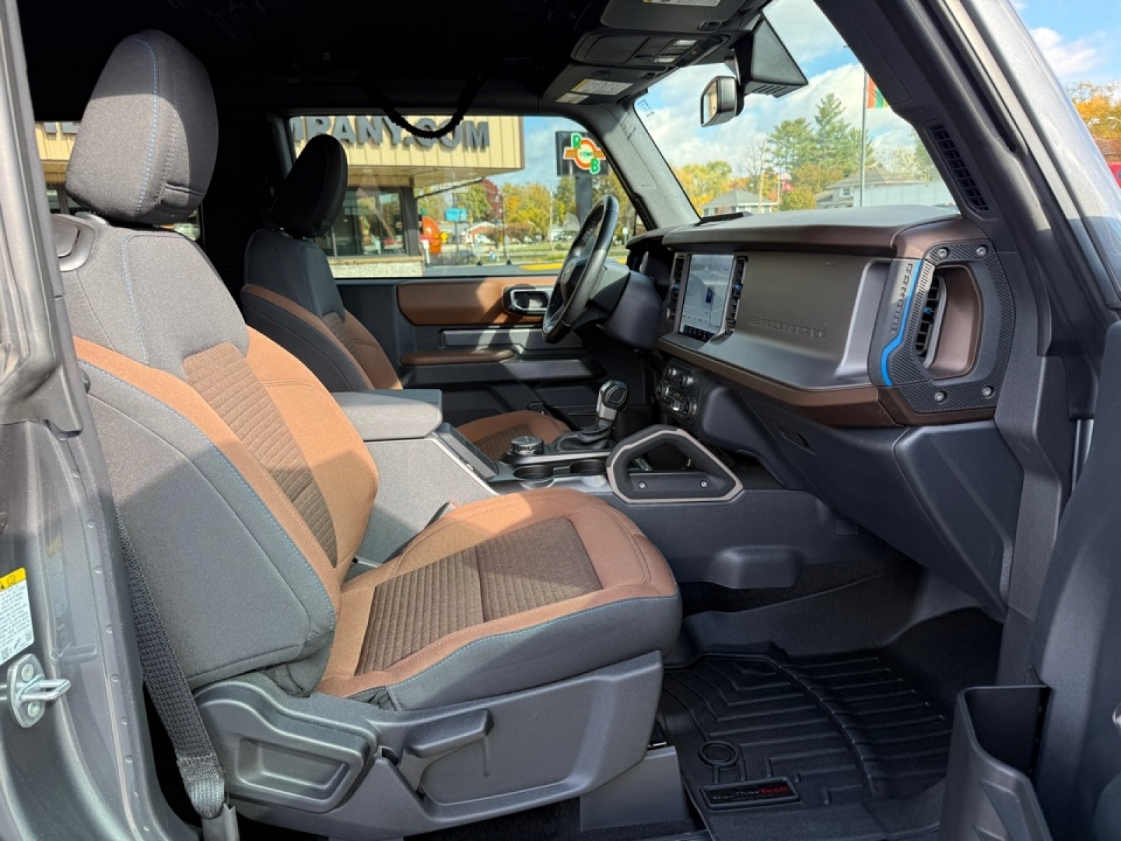 2023 Ford Bronco Outer Banks, 39146, Photo