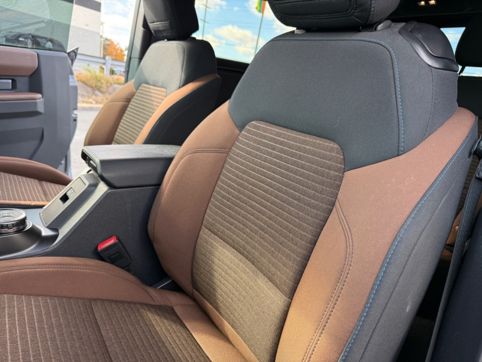 2023 Ford Bronco Outer Banks, 39146, Photo