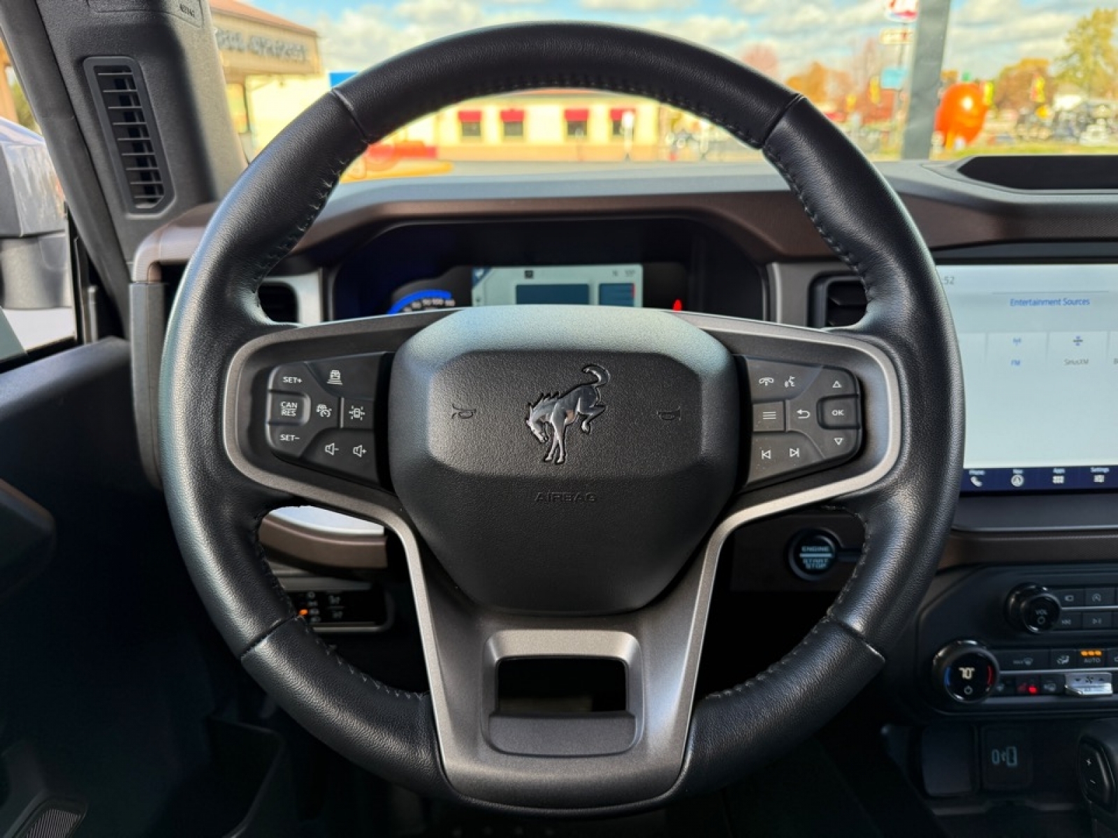 2023 Ford Bronco Outer Banks, 39146, Photo