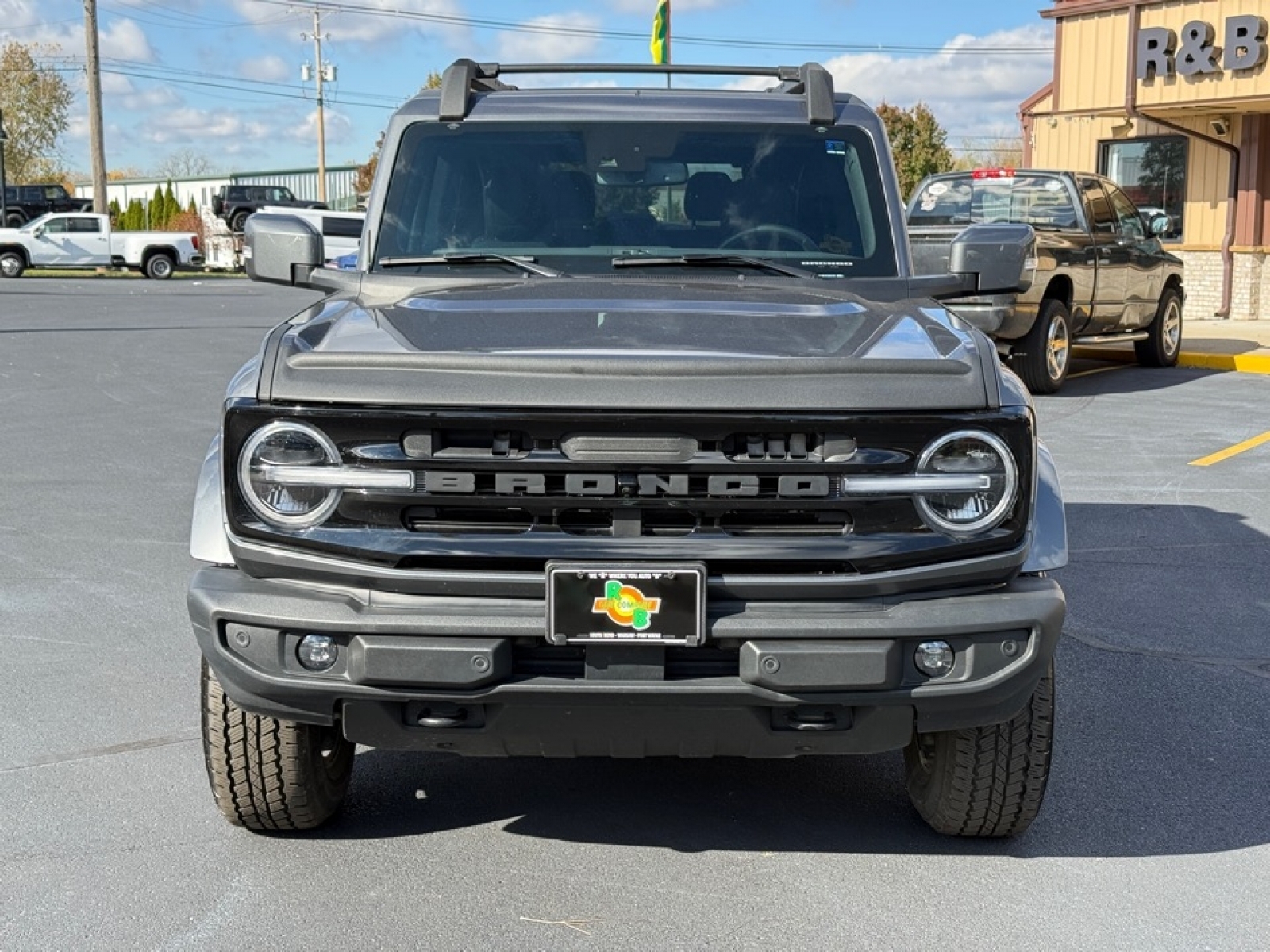 2023 Ford Bronco Outer Banks photo 3