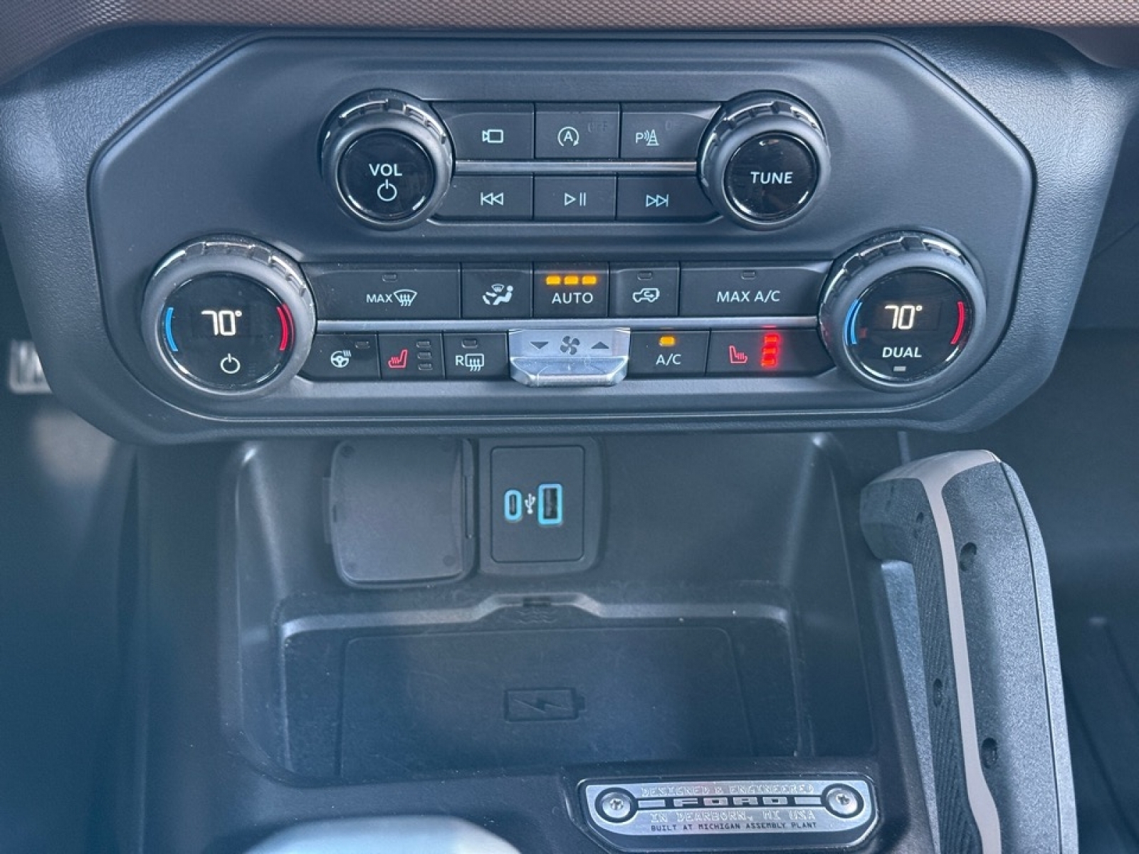 2023 Ford Bronco Outer Banks, 39146, Photo