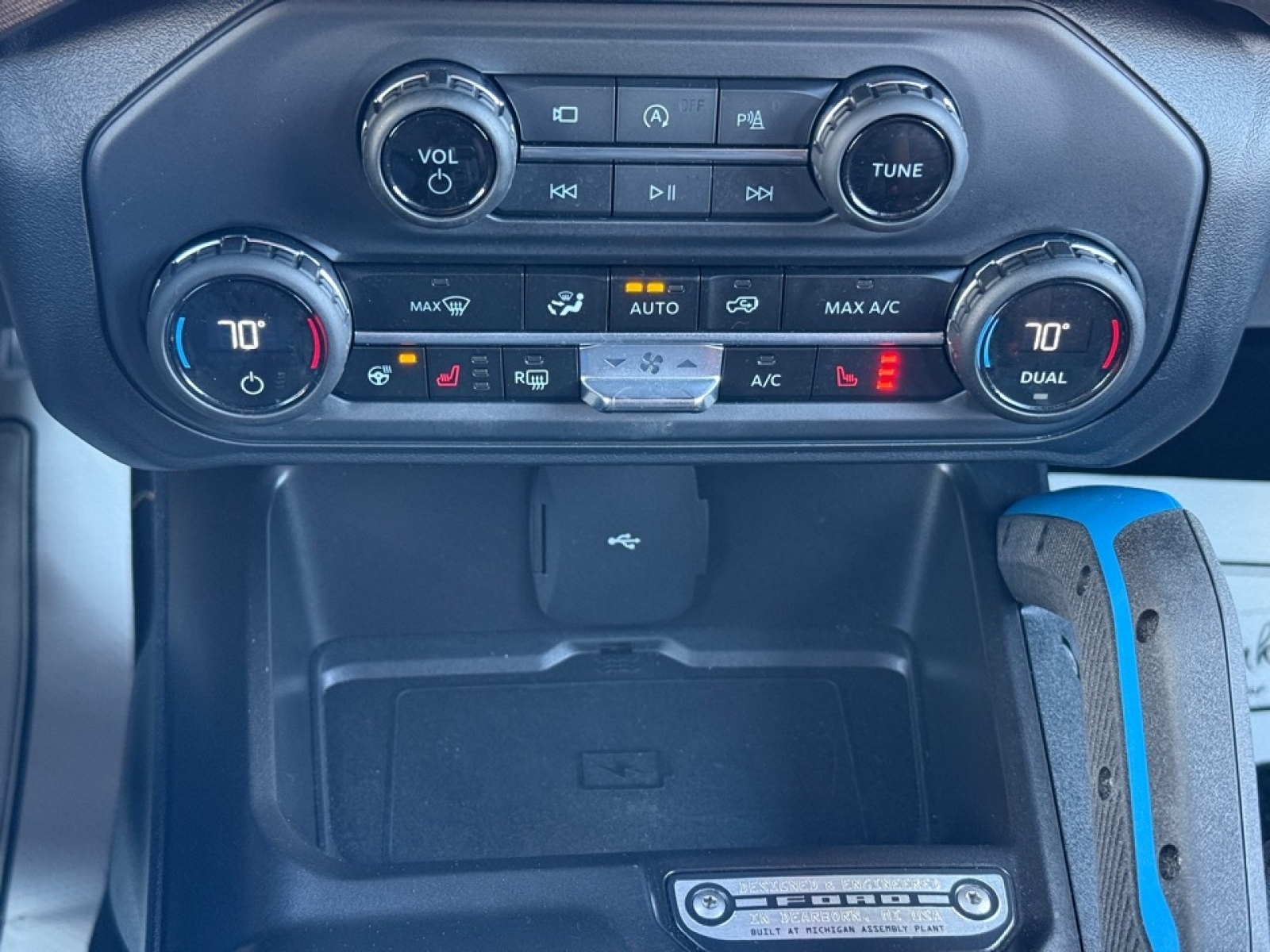 2023 Ford Bronco Outer Banks, 39552, Photo