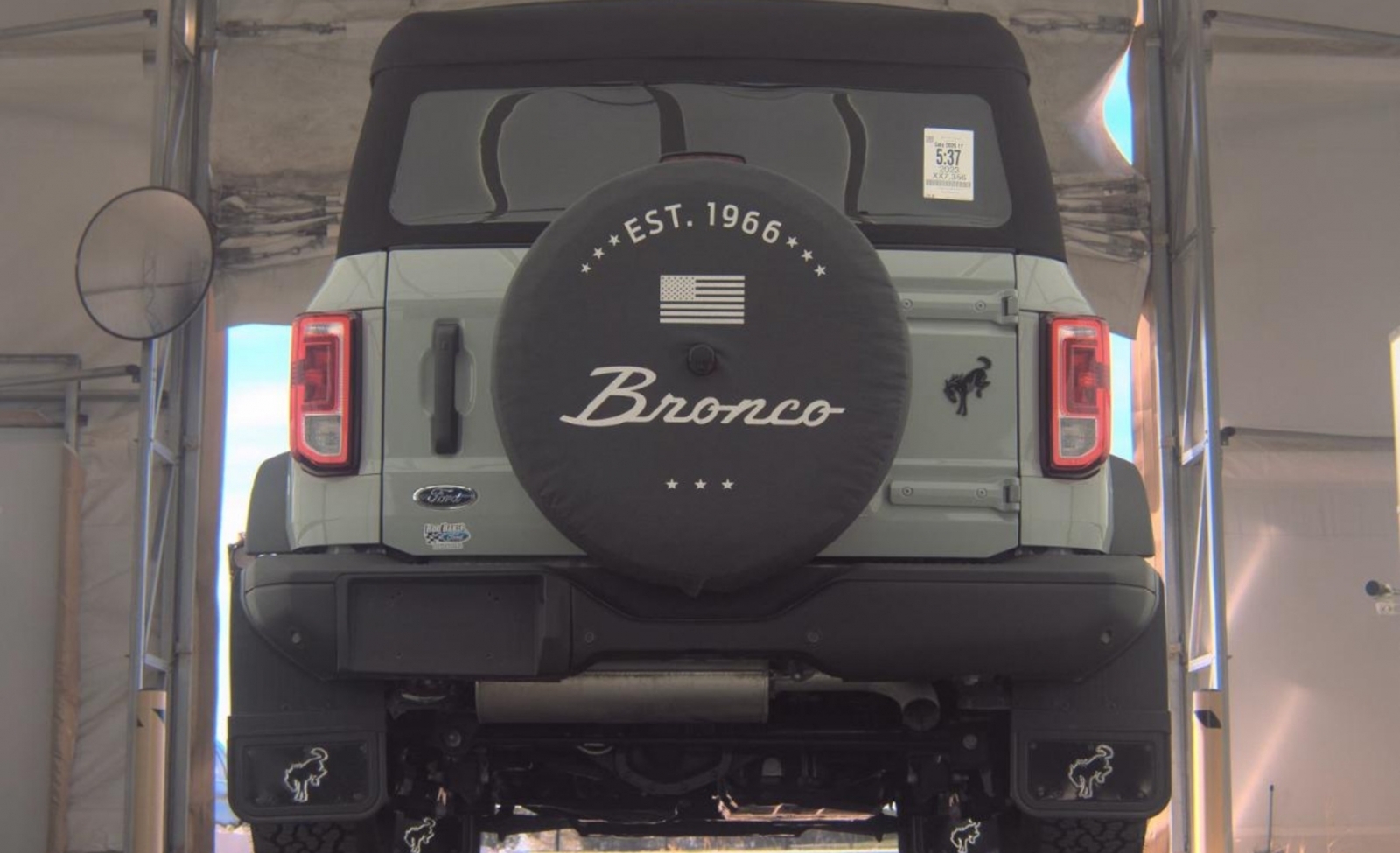 2023 Ford Bronco Black Diamond, 39909, Photo