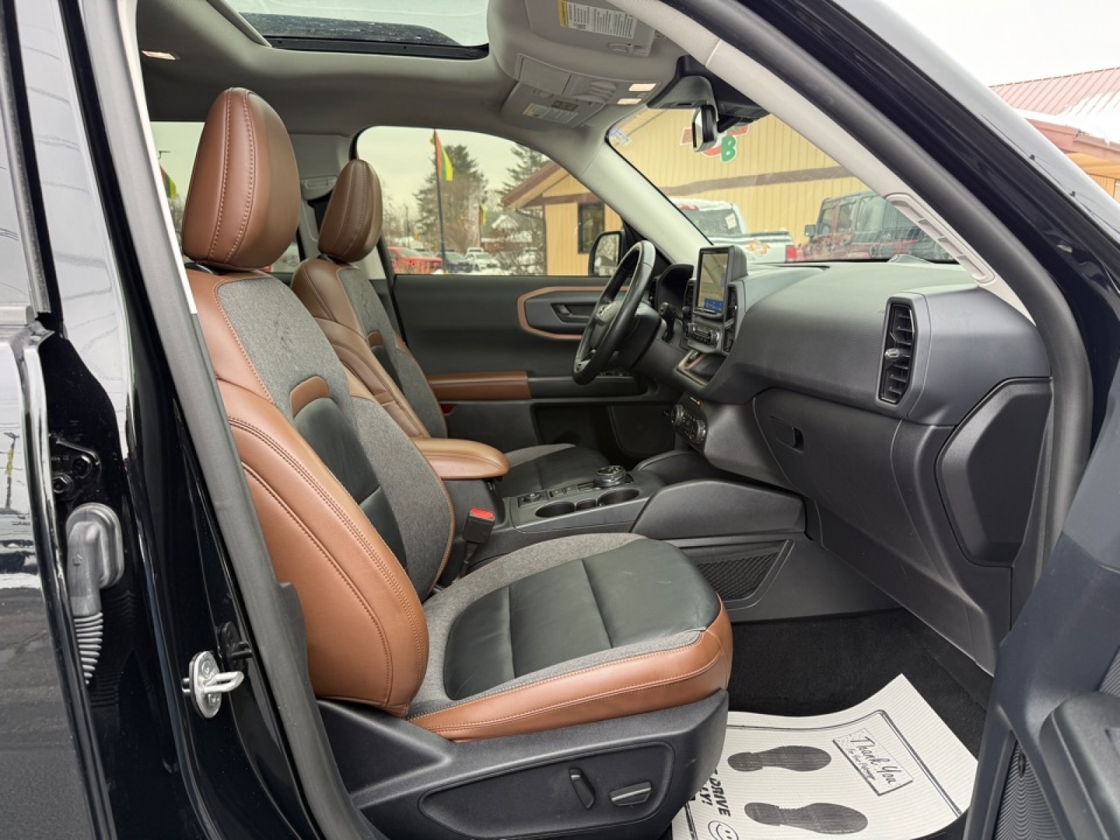 2023 Ford Bronco Sport Outer Banks, 39460, Photo