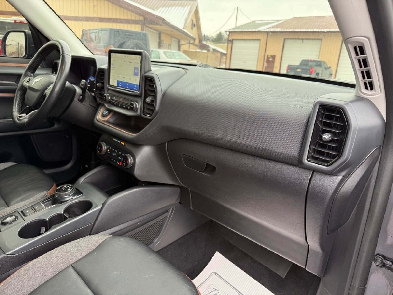 2023 Ford Bronco Sport Outer Banks, 39460, Photo