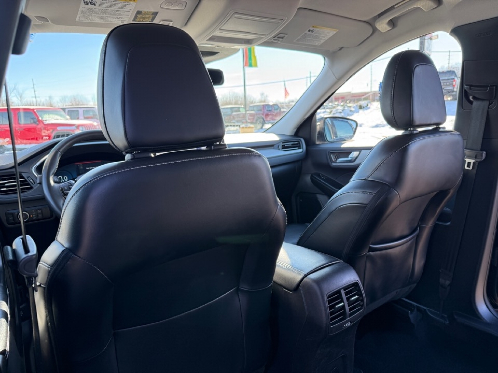 2023 Ford Escape Platinum, 39269, Photo