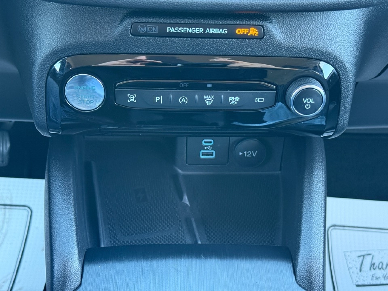 2023 Ford Escape Platinum, 39269, Photo