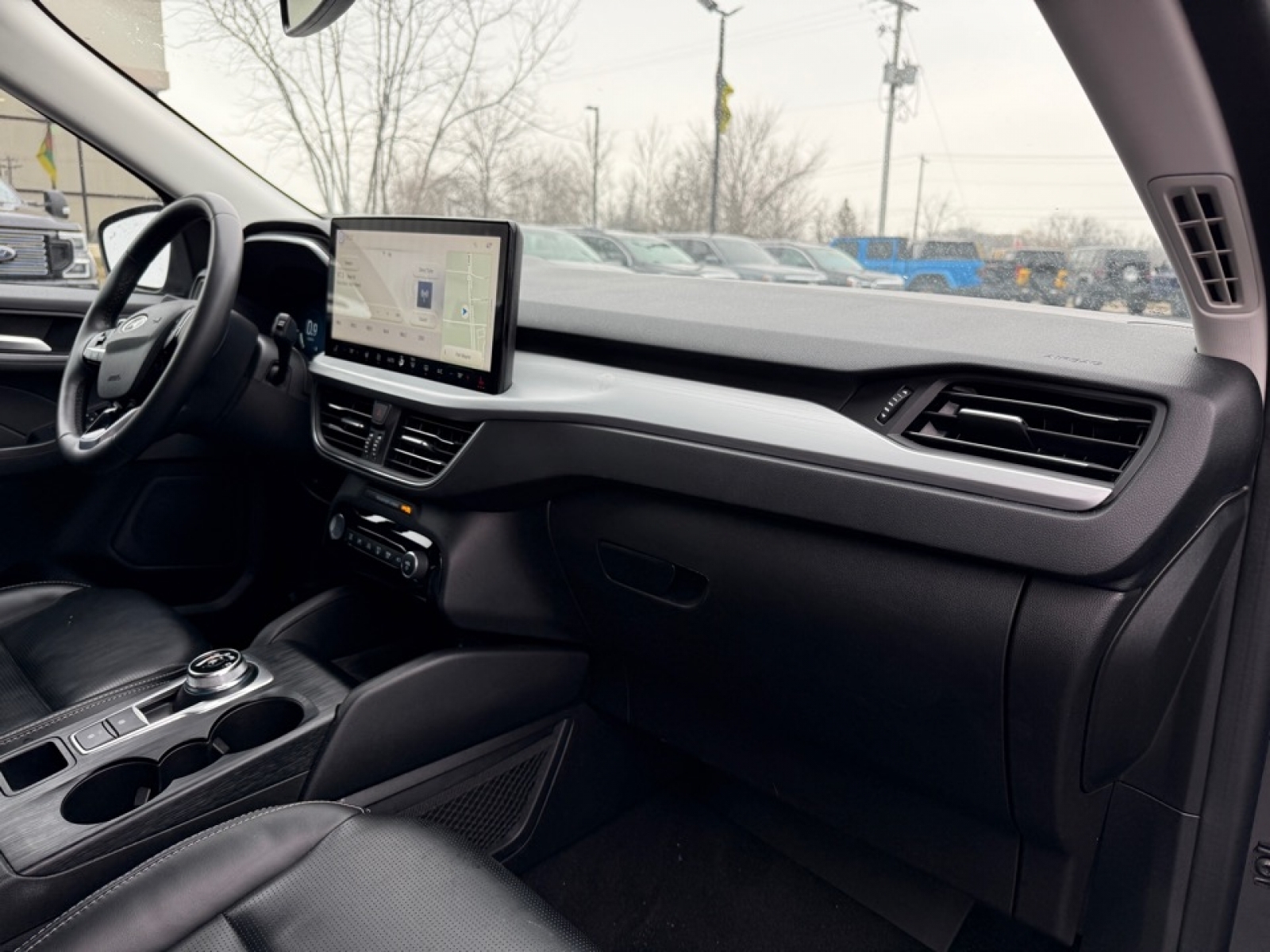 2023 Ford Escape Platinum, 39311, Photo