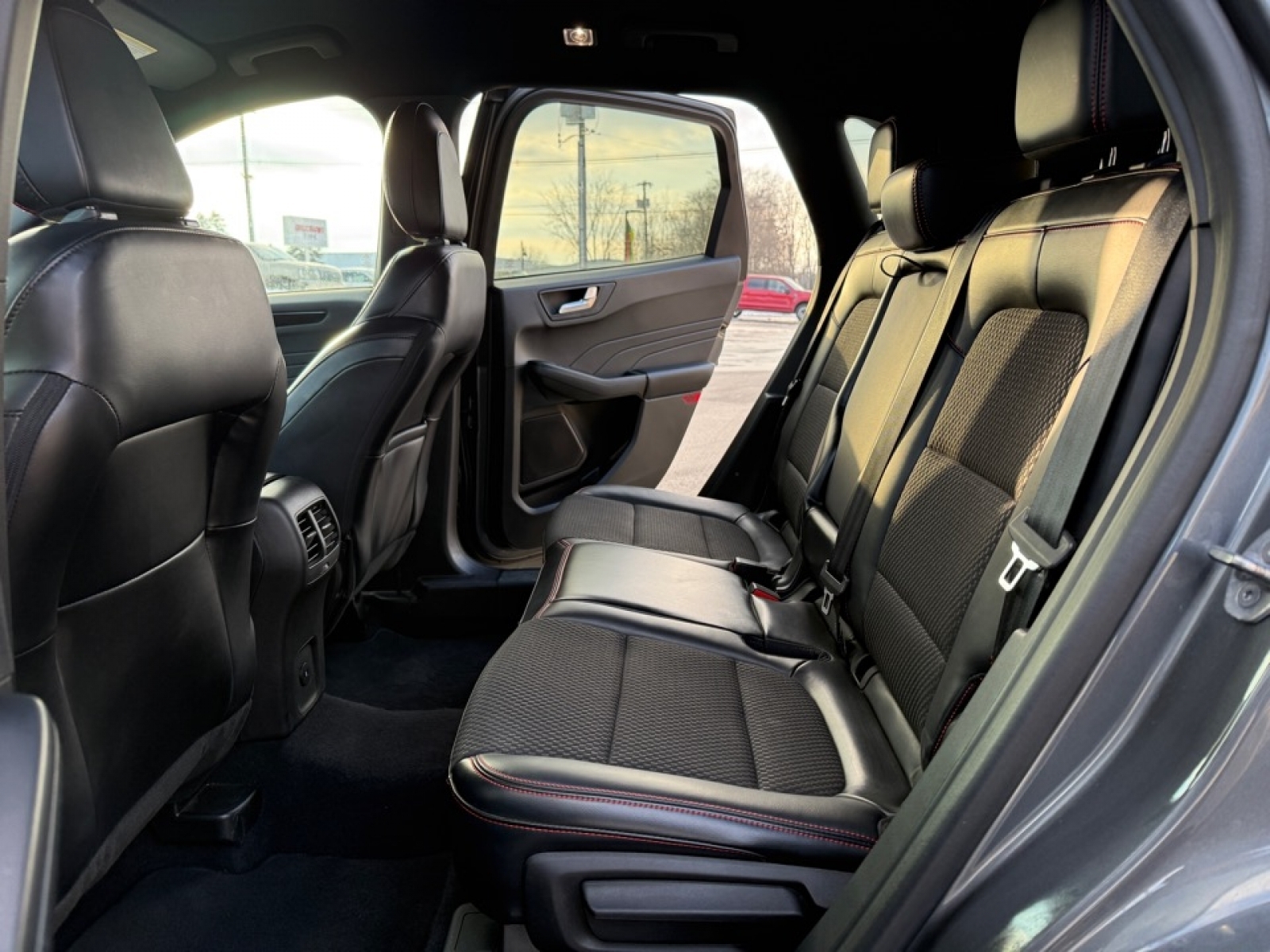 2023 Ford Escape ST-Line, 39323, Photo