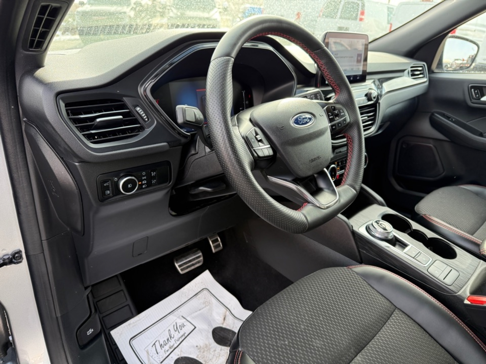2023 Ford Escape ST-Line Select, 39387, Photo