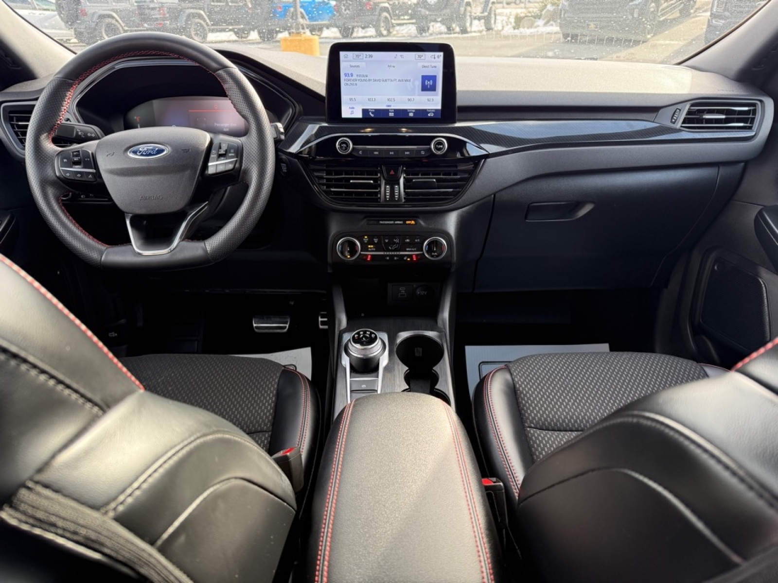 2023 Ford Escape ST-Line Select, 39387, Photo