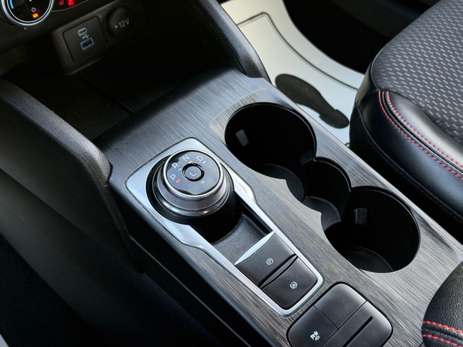 2023 Ford Escape ST-Line Select, 39387, Photo