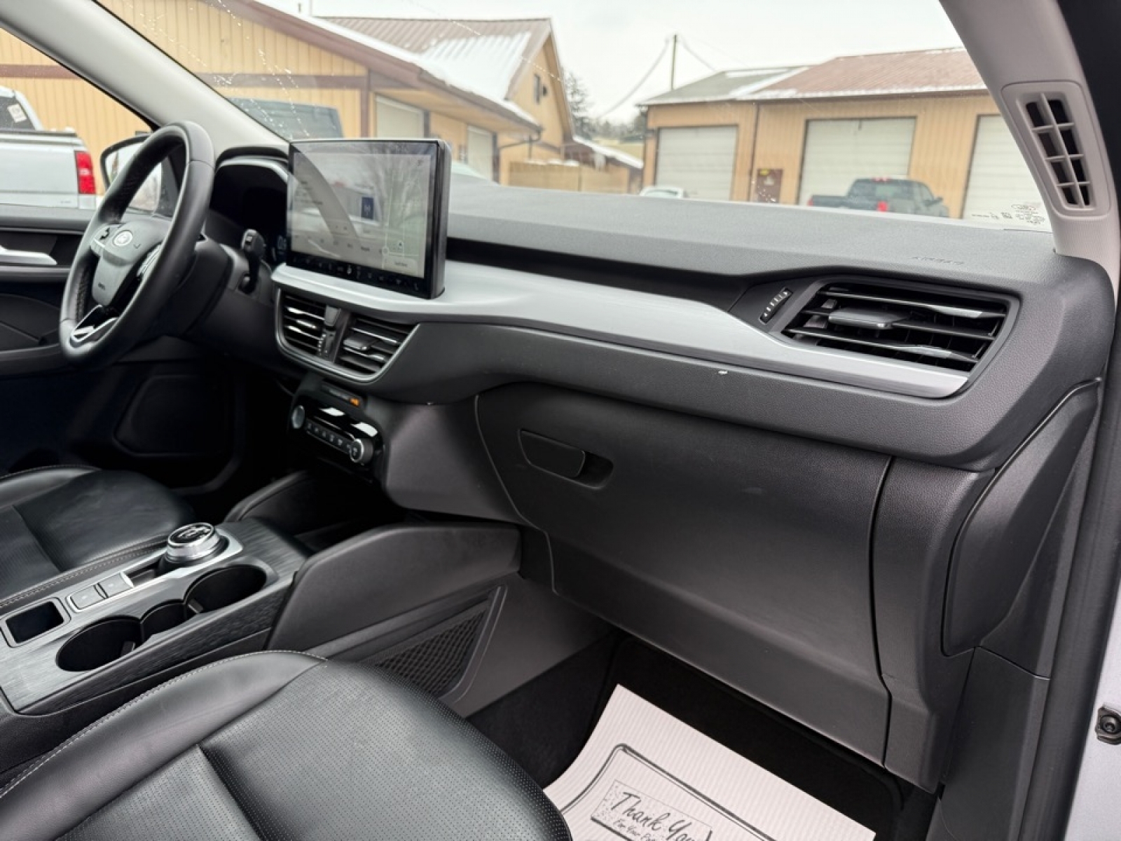 2023 Ford Escape Platinum, 39458, Photo