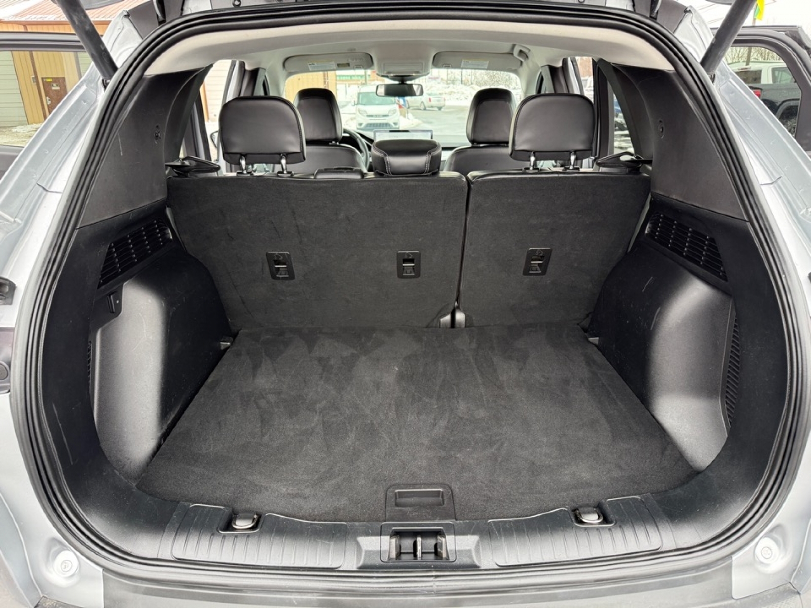 2023 Ford Escape Platinum, 39458, Photo