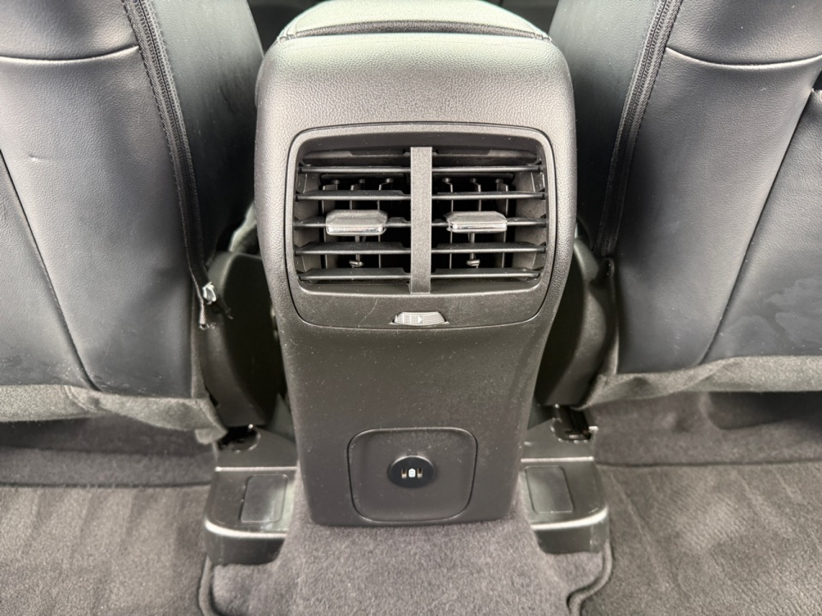 2023 Ford Escape Platinum, 39458, Photo