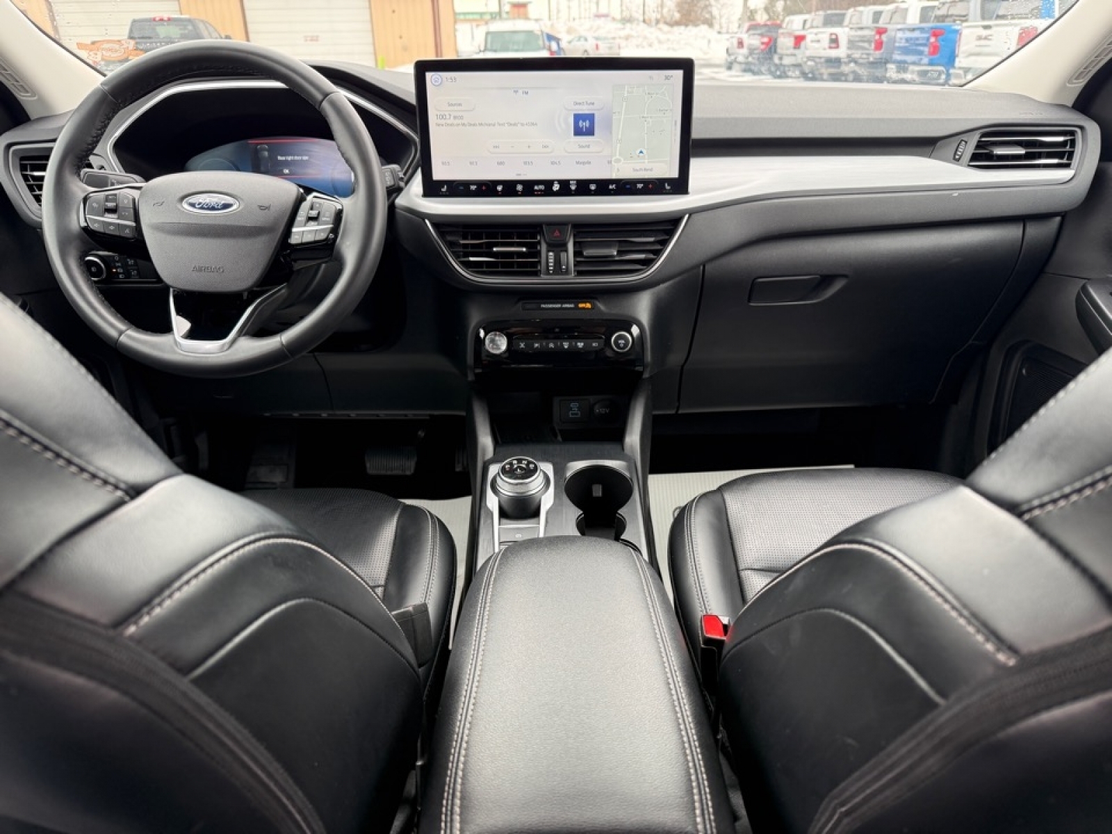 2023 Ford Escape Platinum, 39458, Photo