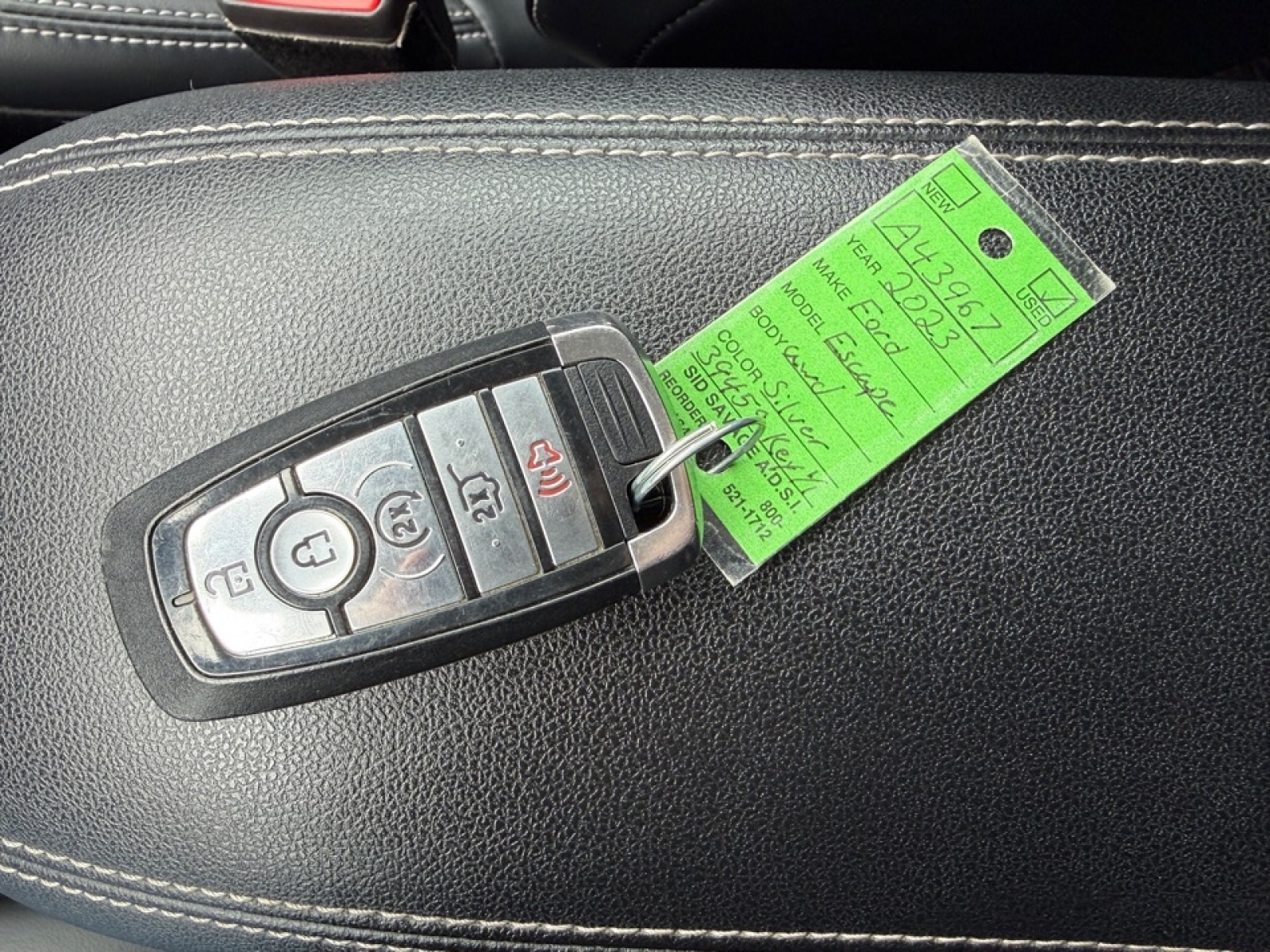 2023 Ford Escape Platinum, 39458, Photo