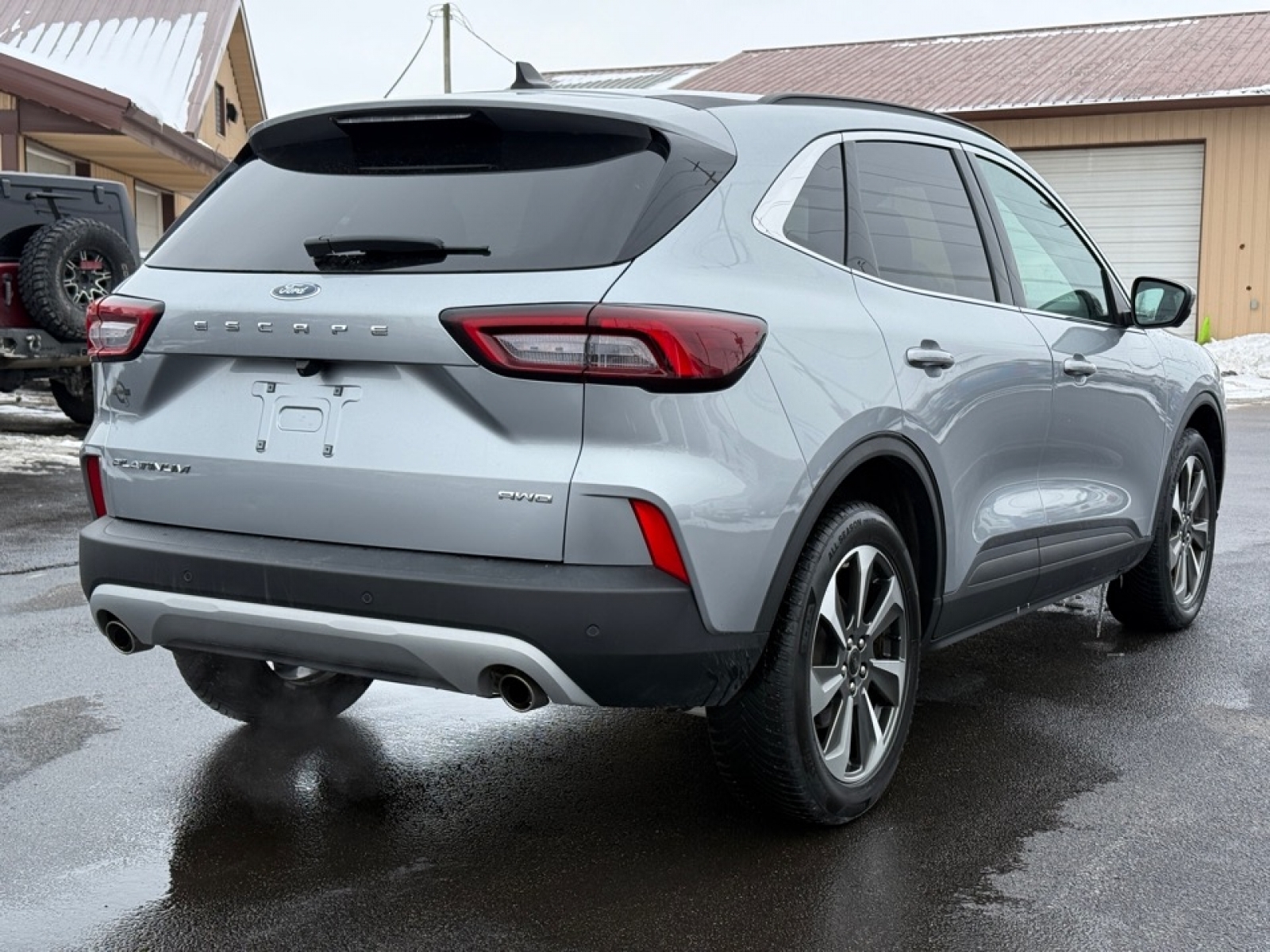 2023 Ford Escape Platinum, 39458, Photo