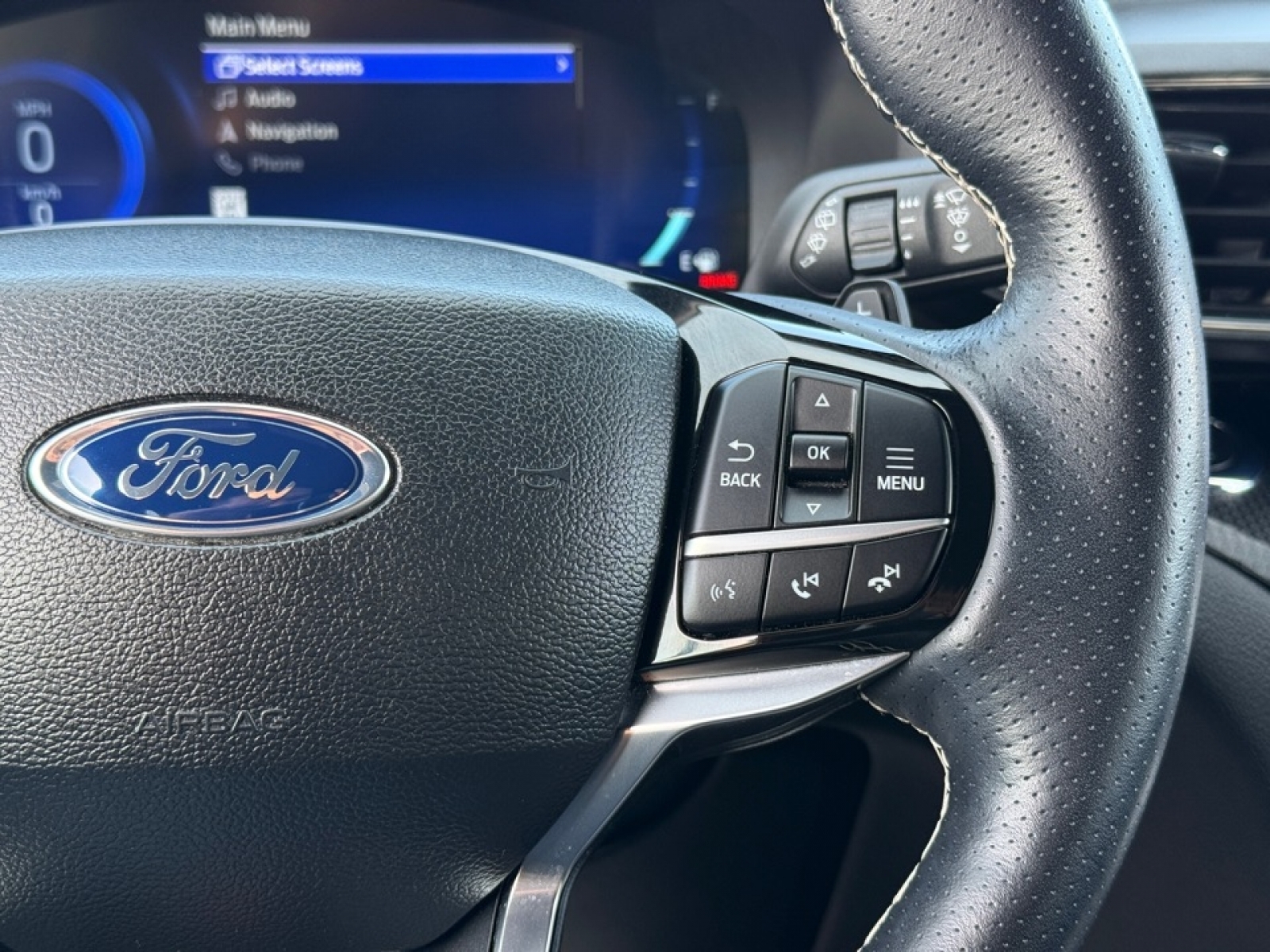 2023 Ford Explorer ST, 39304, Photo