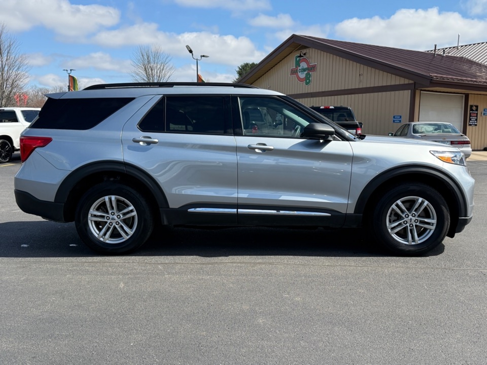 2023 Ford Explorer XLT, 39672, Photo