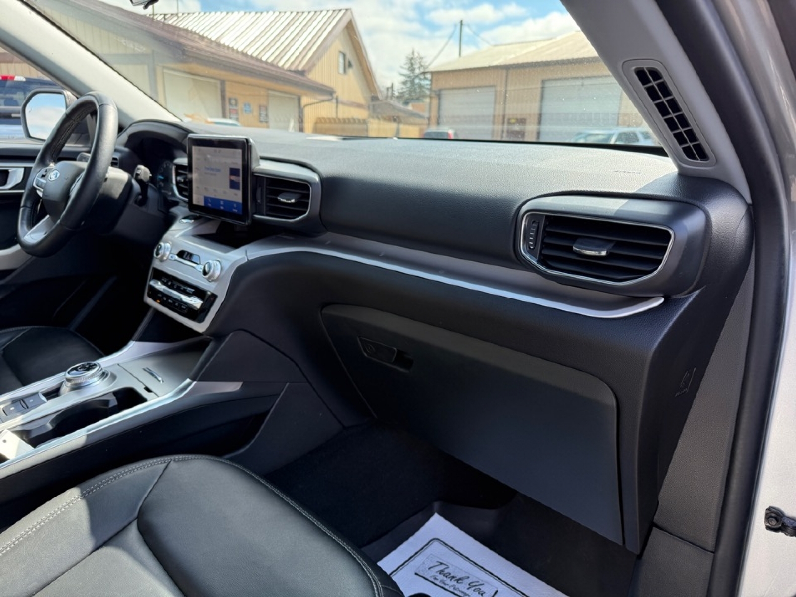 2023 Ford Explorer XLT, 39672, Photo