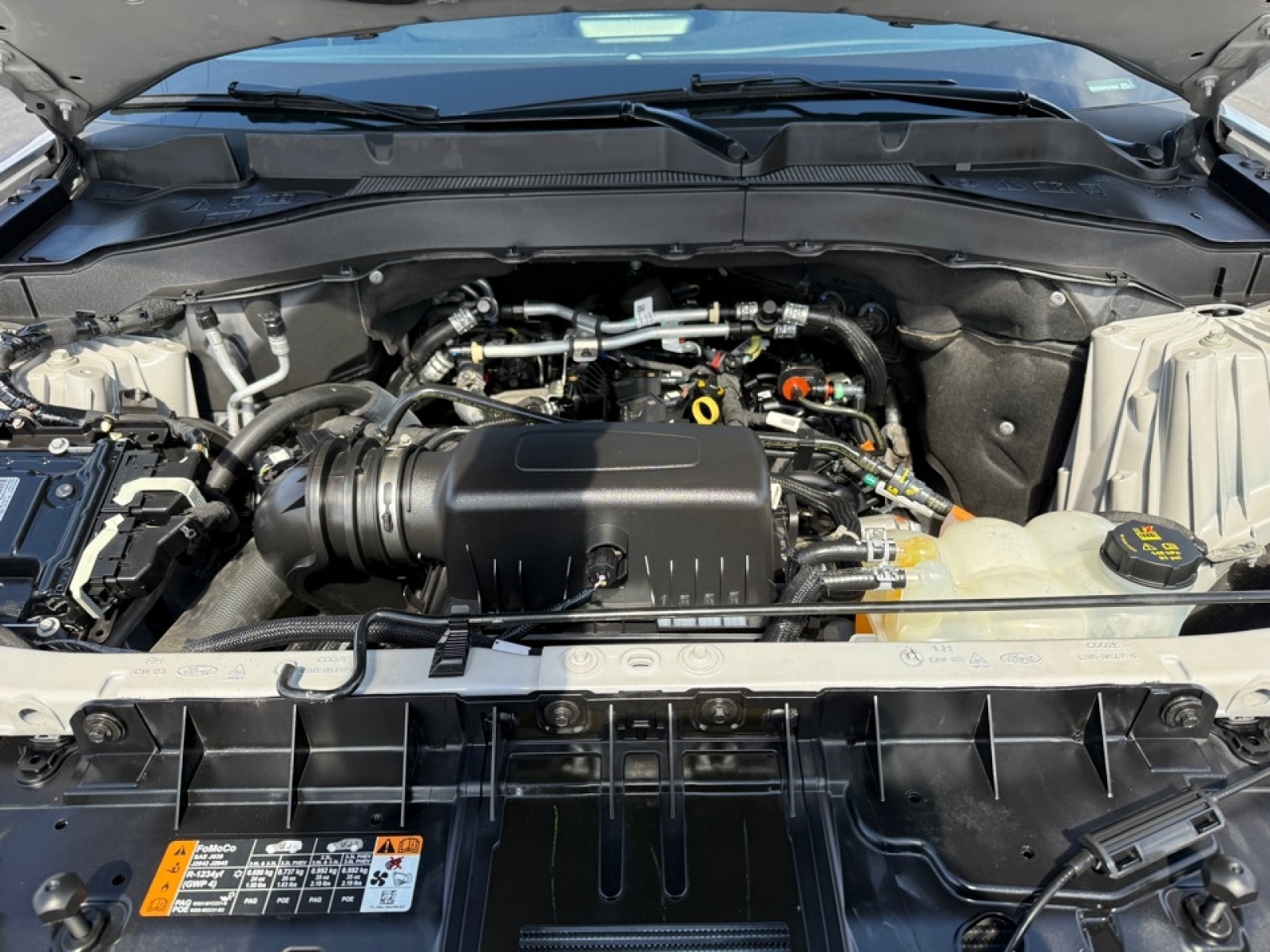 2023 Ford Explorer XLT, 39672, Photo