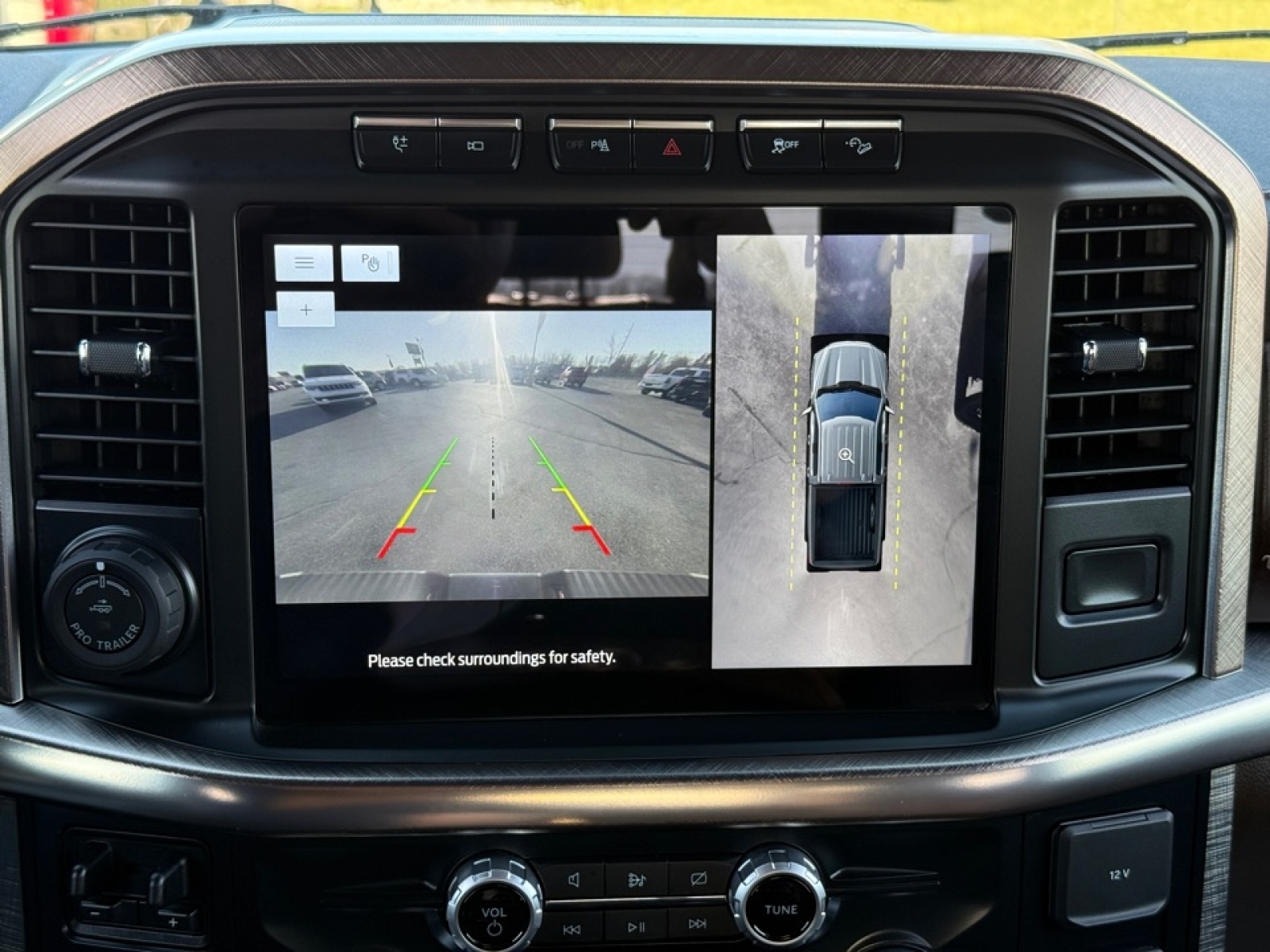 2023 Ford F-150 King Ranch, 39172, Photo