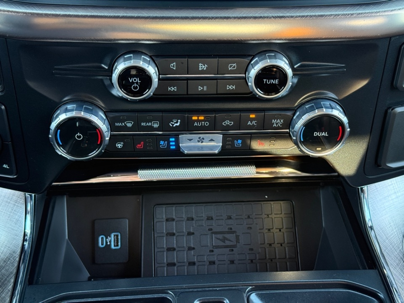 2023 Ford F-150 King Ranch, 39172, Photo