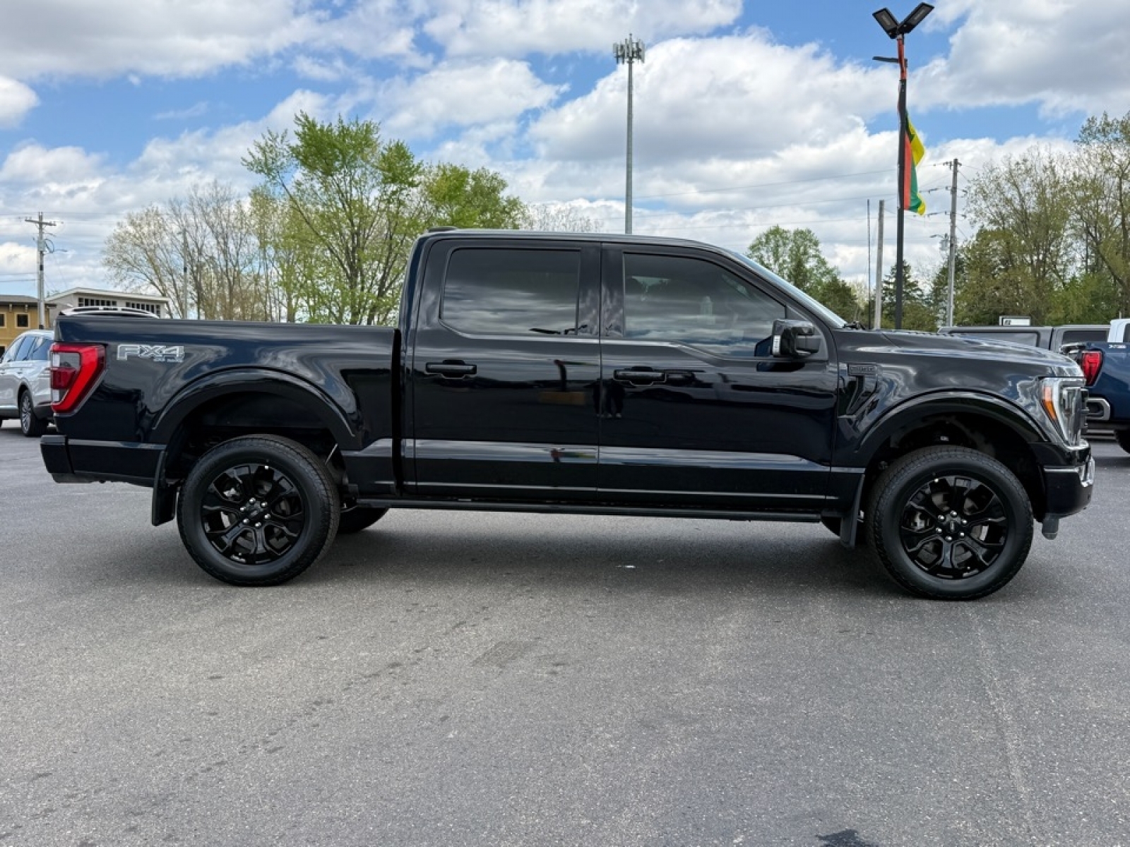 2023 Ford F-150 LARIAT, 39874, Photo