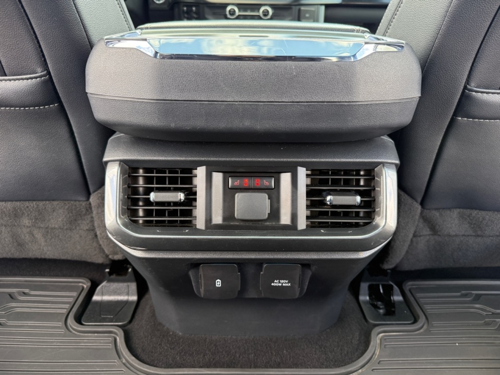 2023 Ford F-150 LARIAT, 39874, Photo