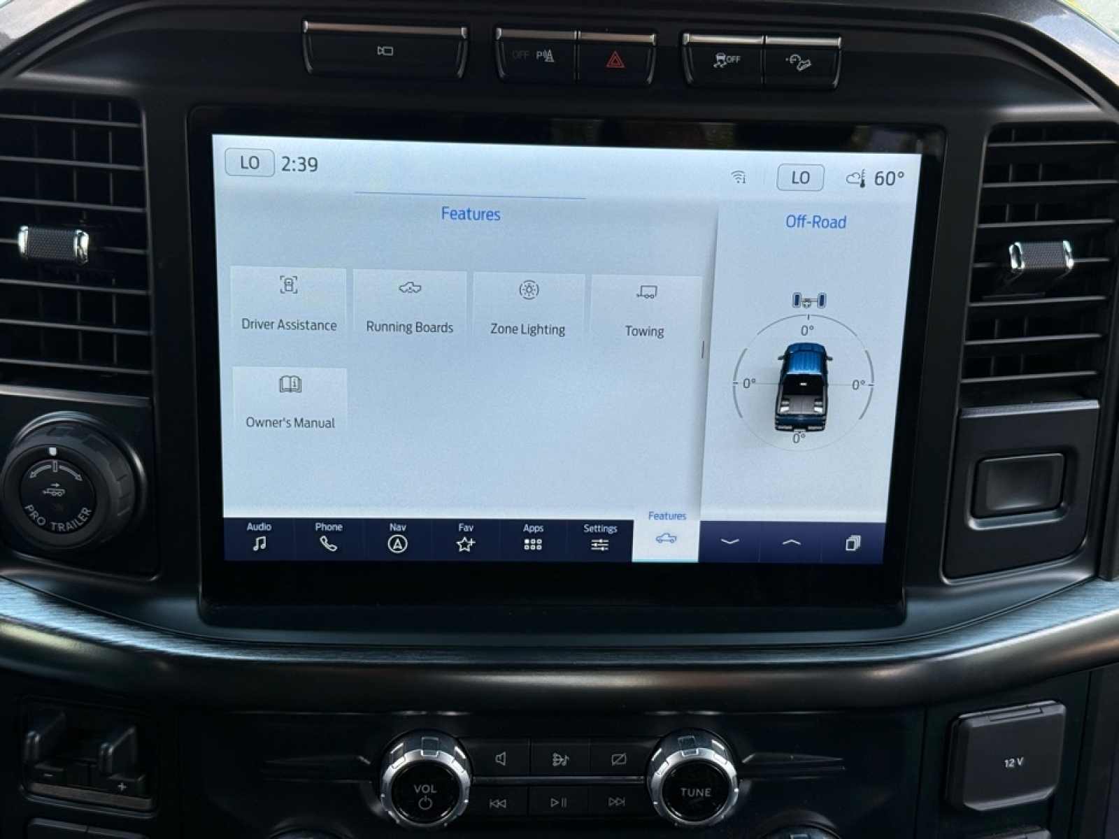 2023 Ford F-150 LARIAT, 39874, Photo
