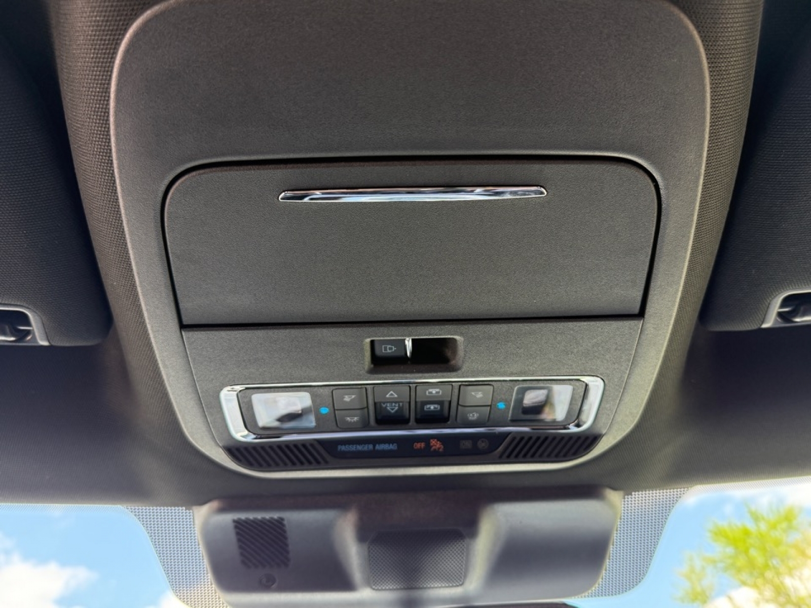 2023 Ford F-150 LARIAT, 39874, Photo