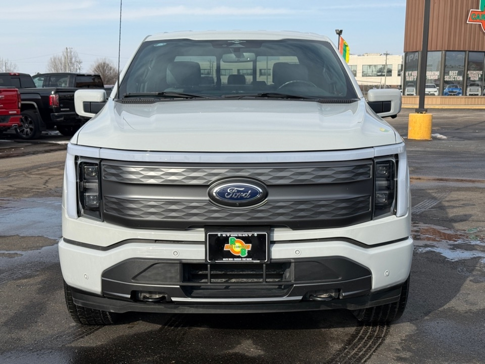2023 Ford F-150 Lightning LARIAT, 39230, Photo