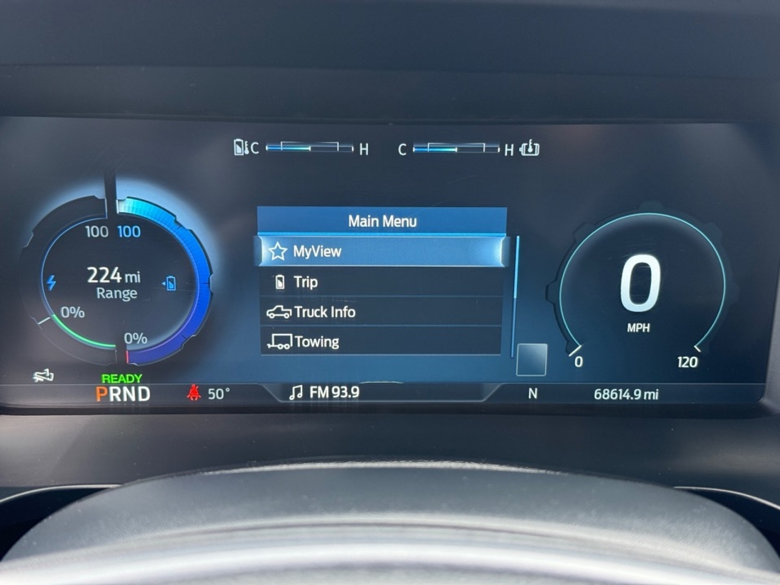 2023 Ford F-150 Lightning LARIAT, 39230, Photo