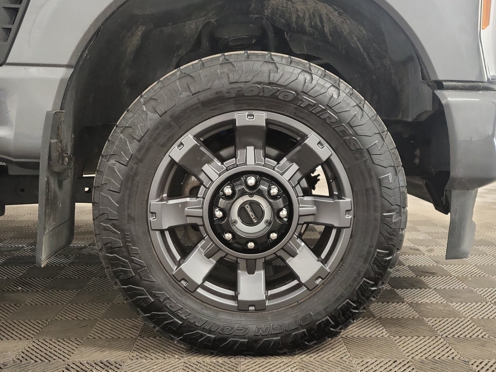 2023 Ford F-250 LARIAT, 39896, Photo